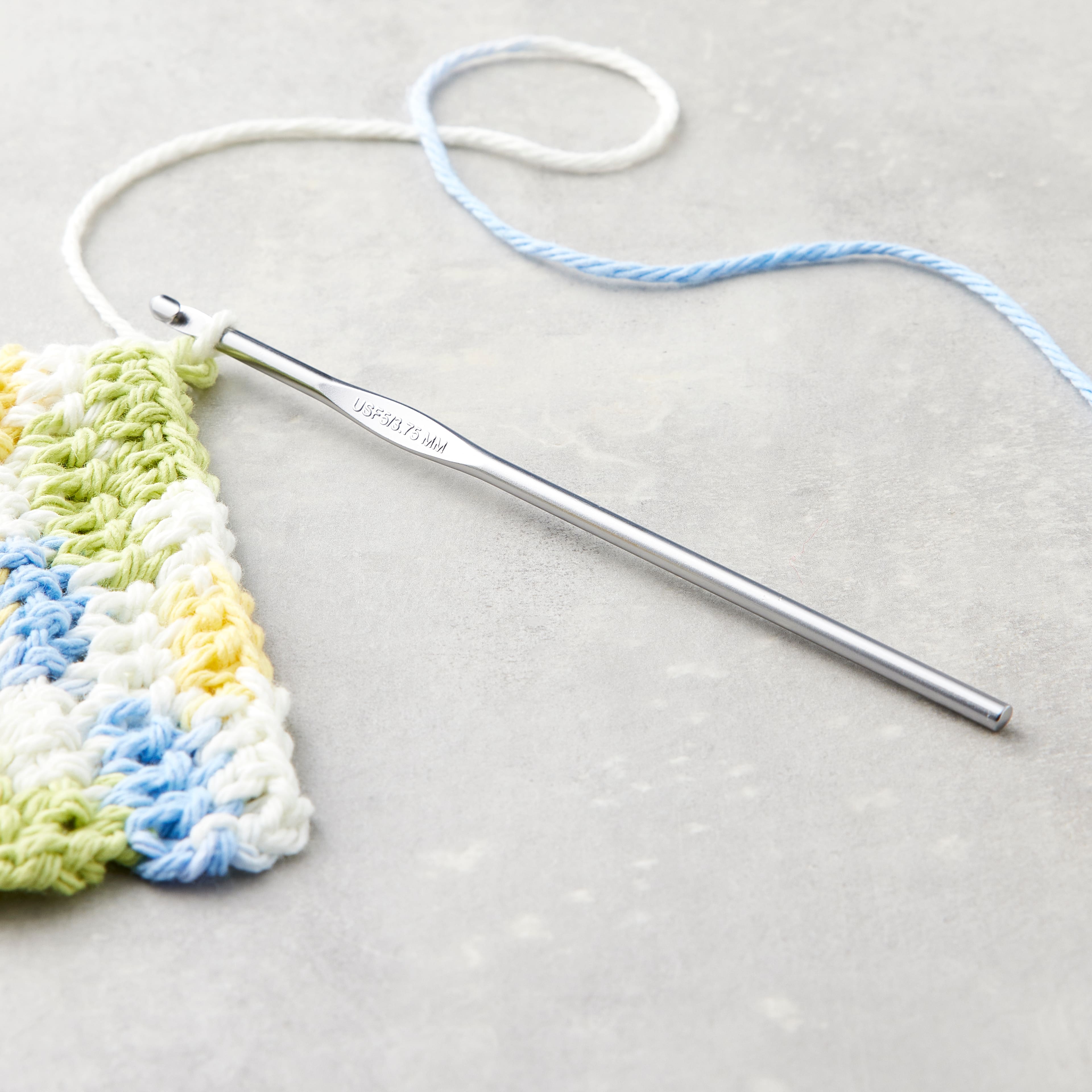 Susan Bates® Silvalume® Aluminium Crochet Hook