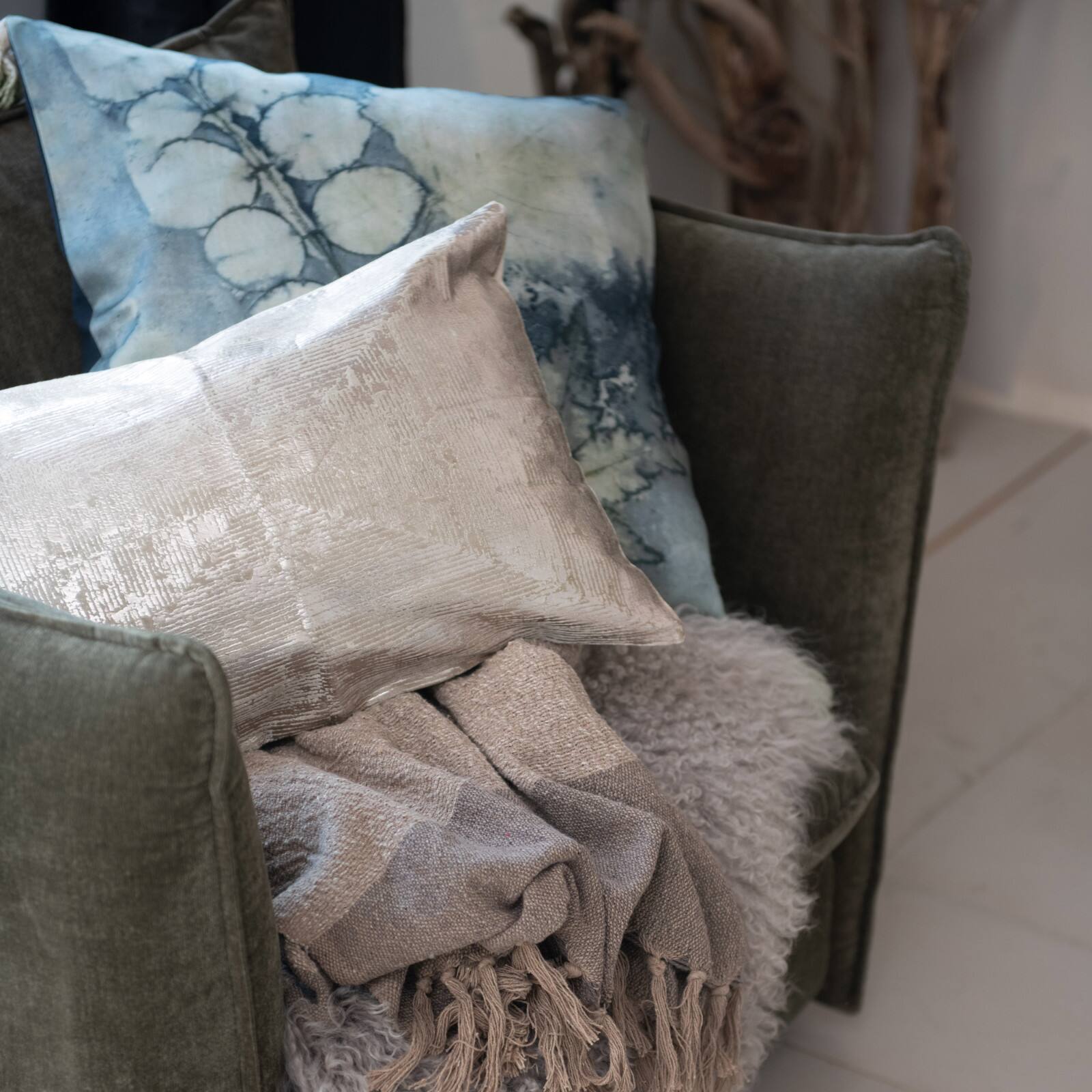 Hello Honey® Gold & Sand Aureate Sands Velvet Lumbar Pillow