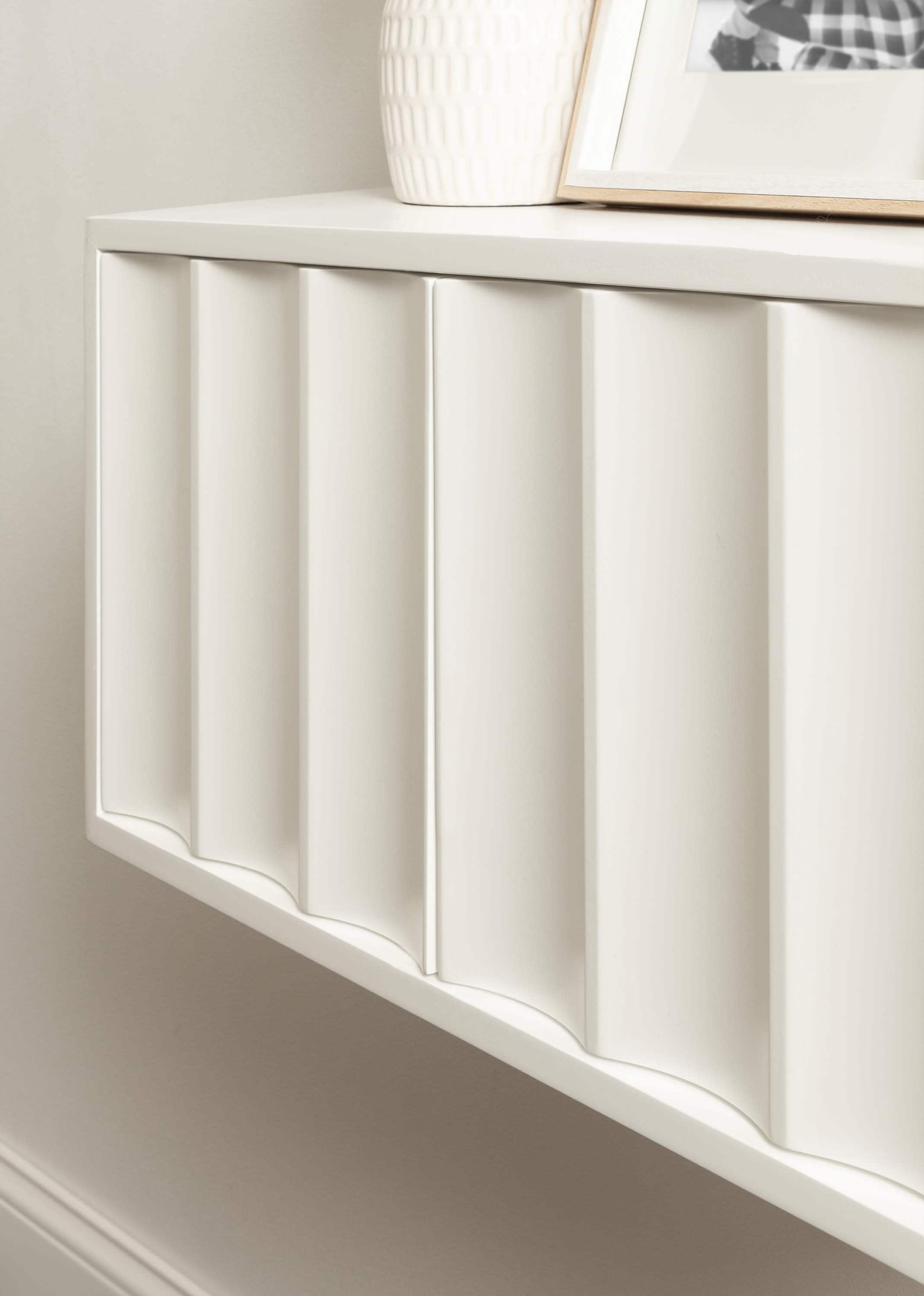 Kate and Laurel White Sartell Scallop Wall Cabinet