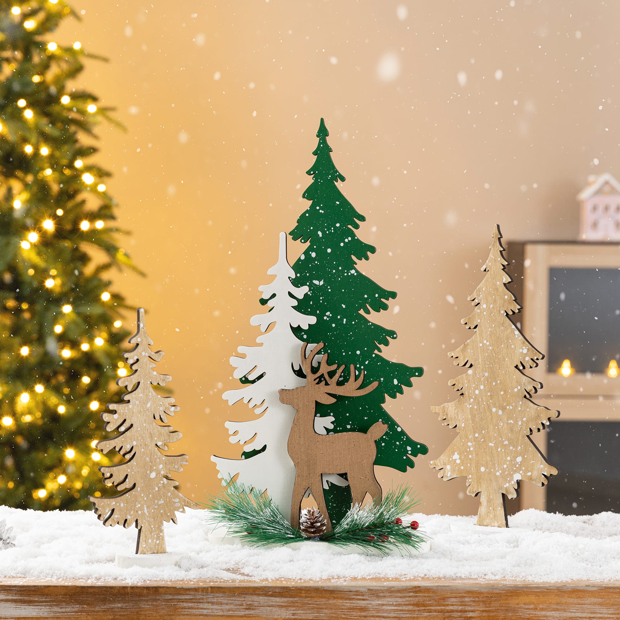 Glitzhome® Set of 3 Wooden Christmas Reindeer & Tree Table Decor