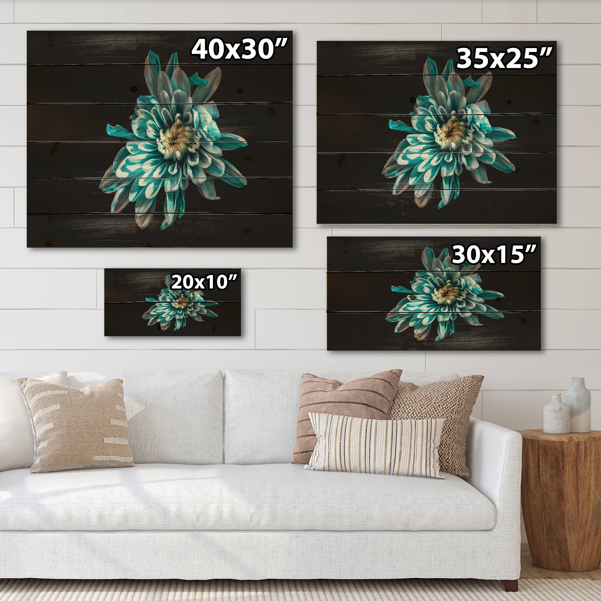 Designart - Top View of Blue and White Flower - Traditional Print on Natural Pine Wood