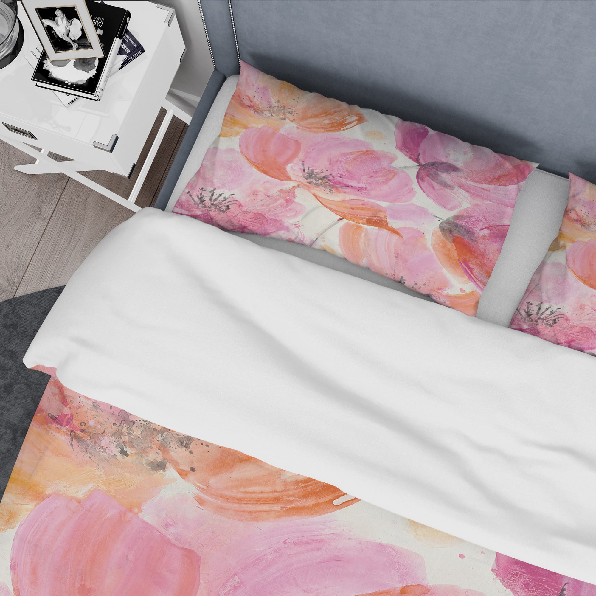Designart 'Shabby Flower III' Shabby Bedding Set