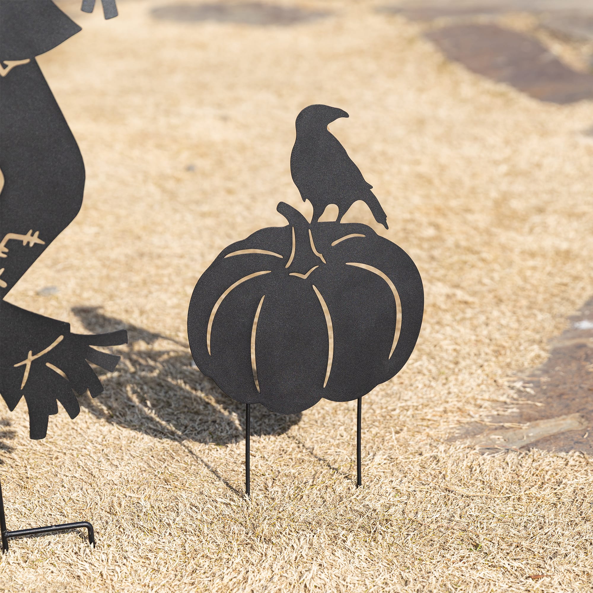 Glitzhome® Set of 3 Fall Metal Scarecrow Silhouette Yard Stakes