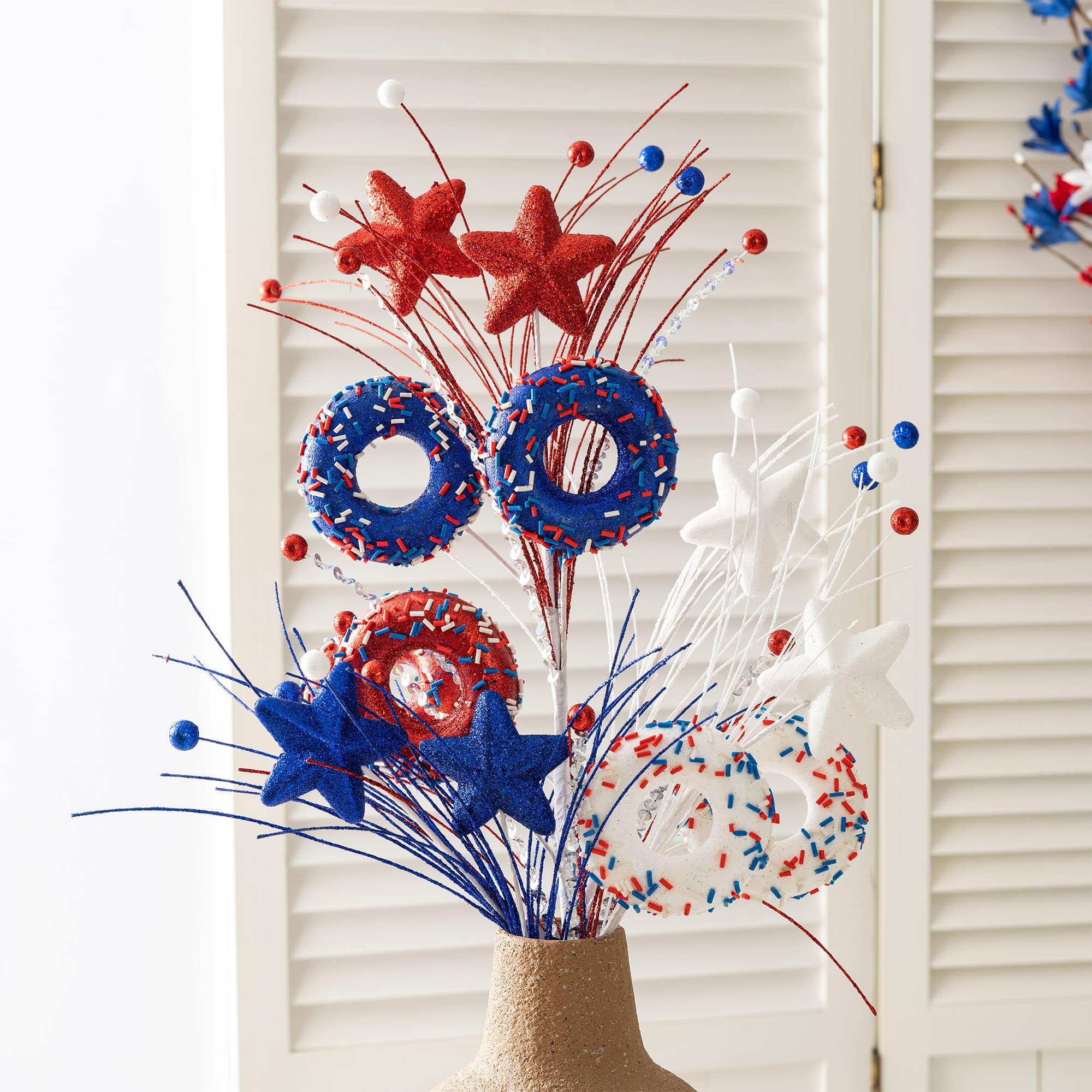 Glitzhome® 28" Set of 2 Patriotic Americana Stars and Donuts Garden Picks