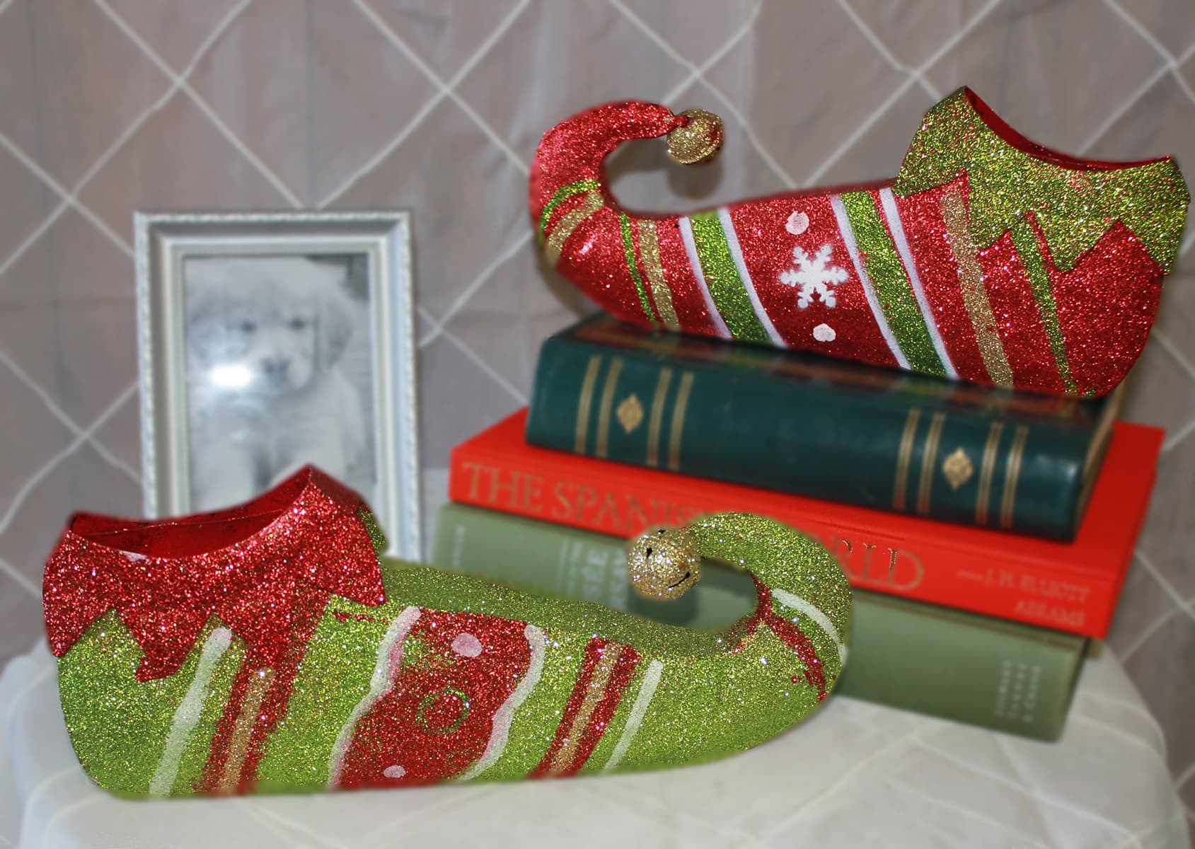 12" Christmas Metal Elf Shoe Set