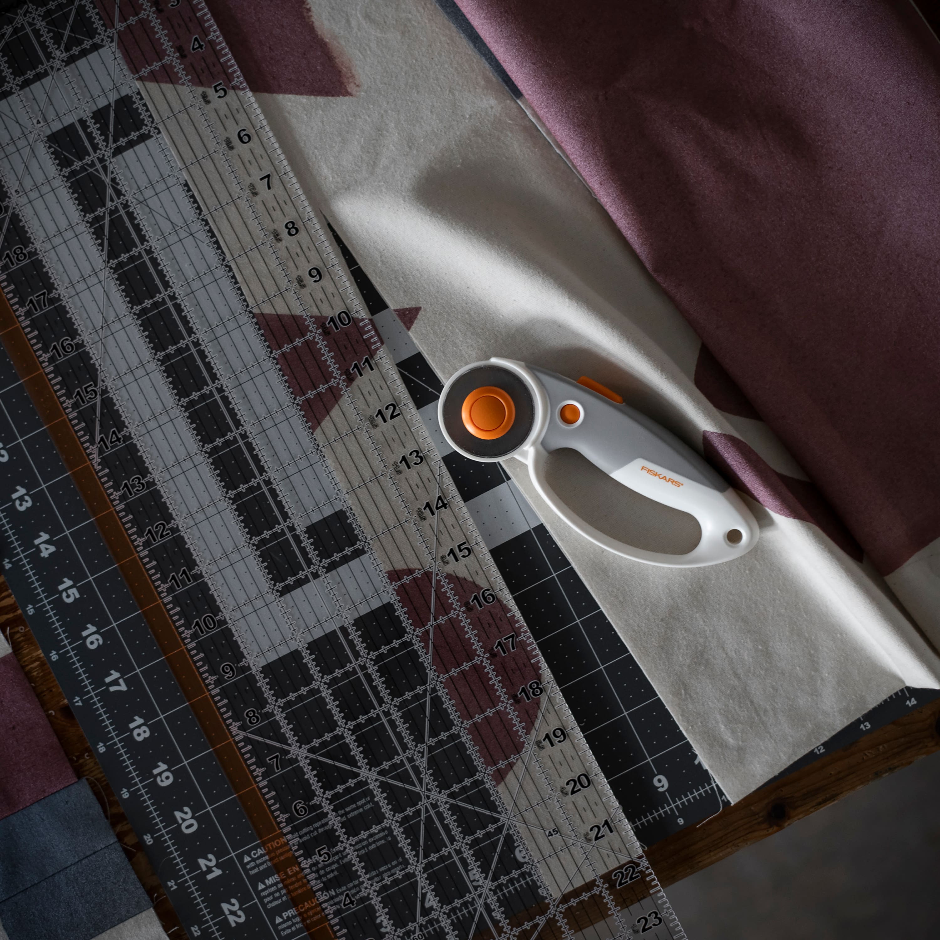Fiskars® 45mm Multiple Layers Loop Rotary Cutter