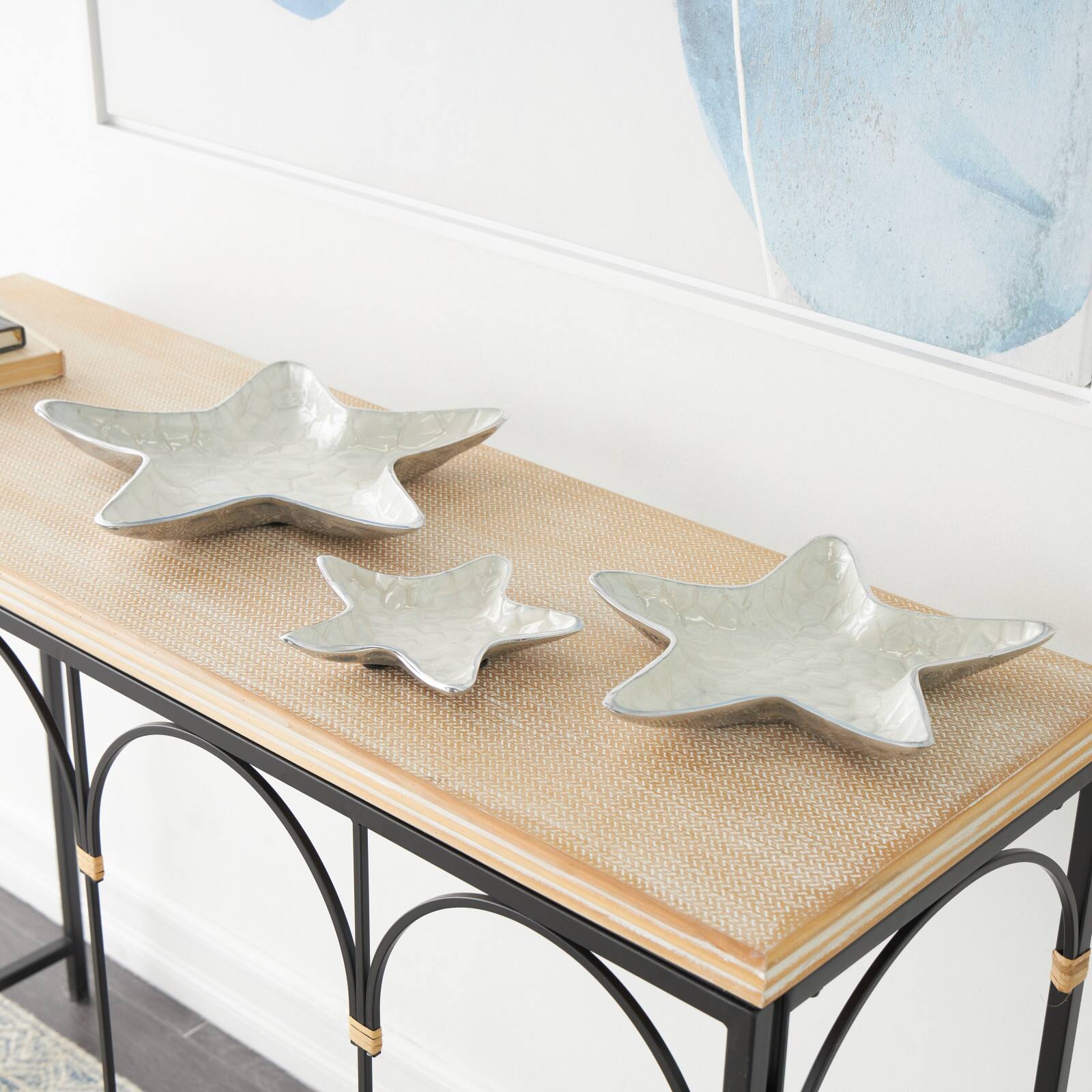 White & Silver Handmade Starfish Enameled Aluminum Decorative Bowl Set