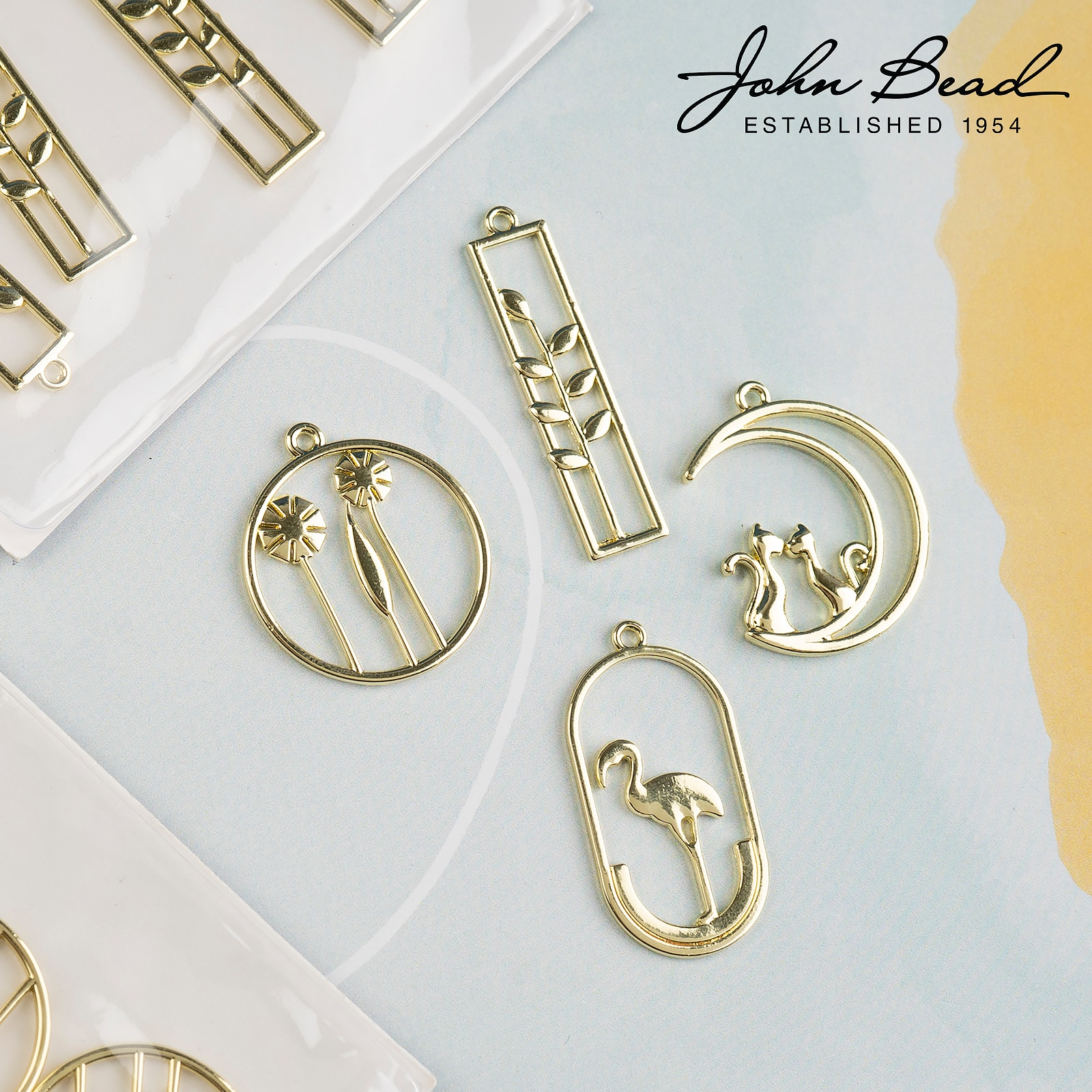 John Bead 26mm Gold Moon with Cats Beadwork Pendants, 4ct.