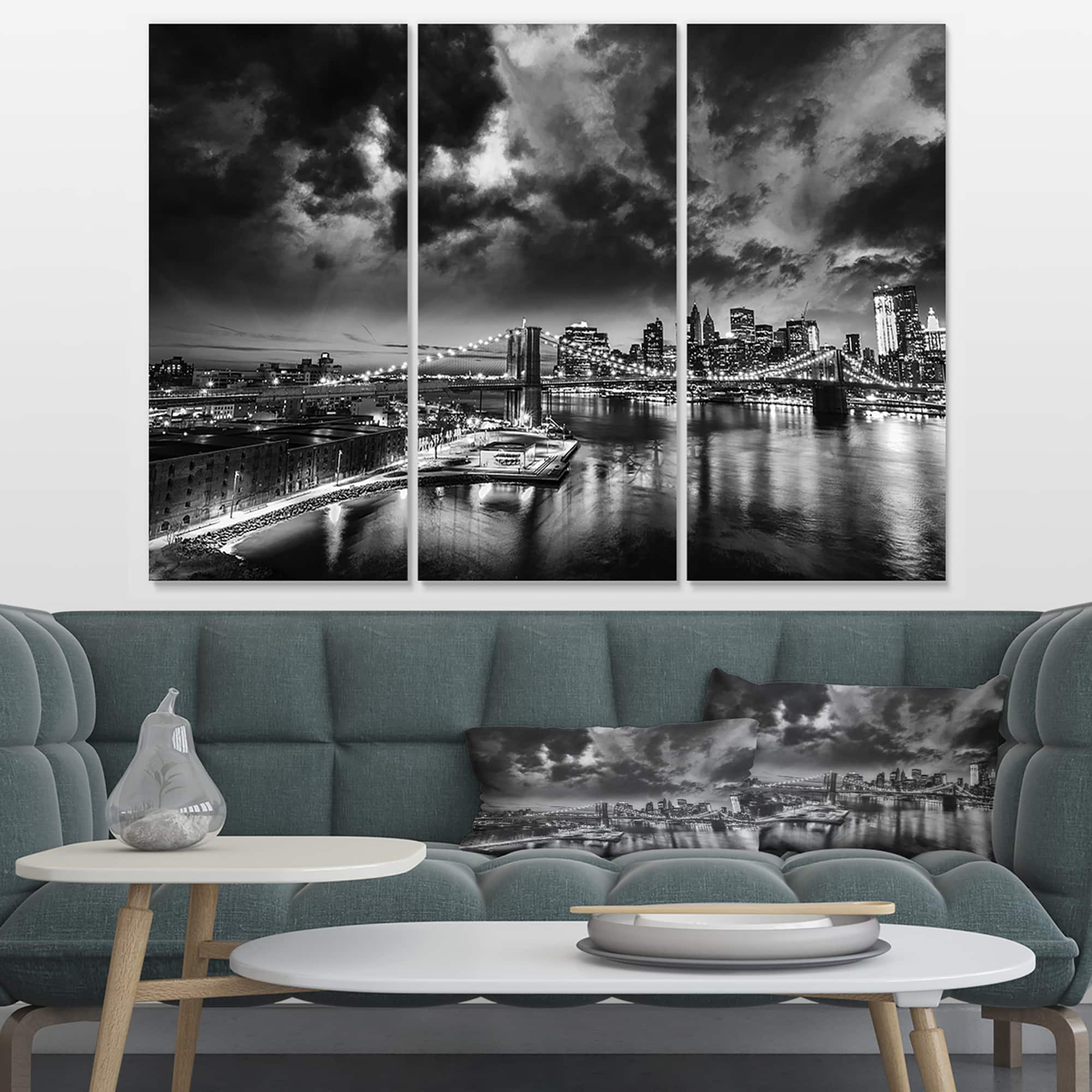 Designart - Amazing Night in New York City - Cityscape Canvas Print