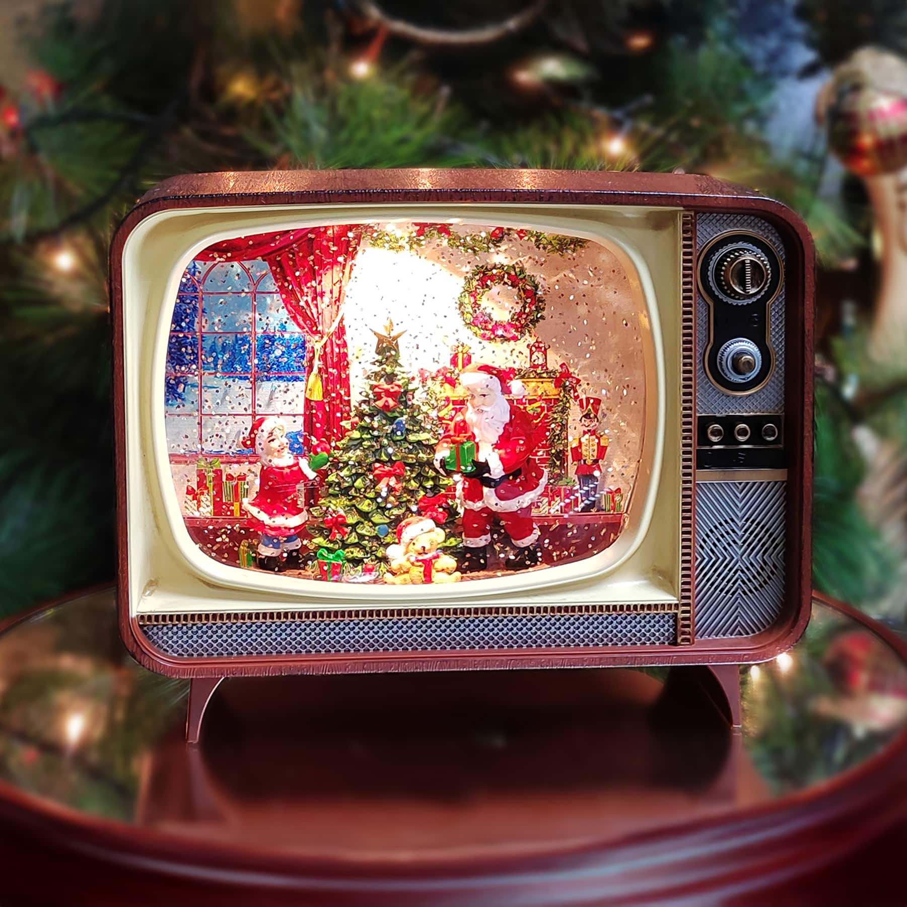 7" Brown Retro TV with Santa Scene