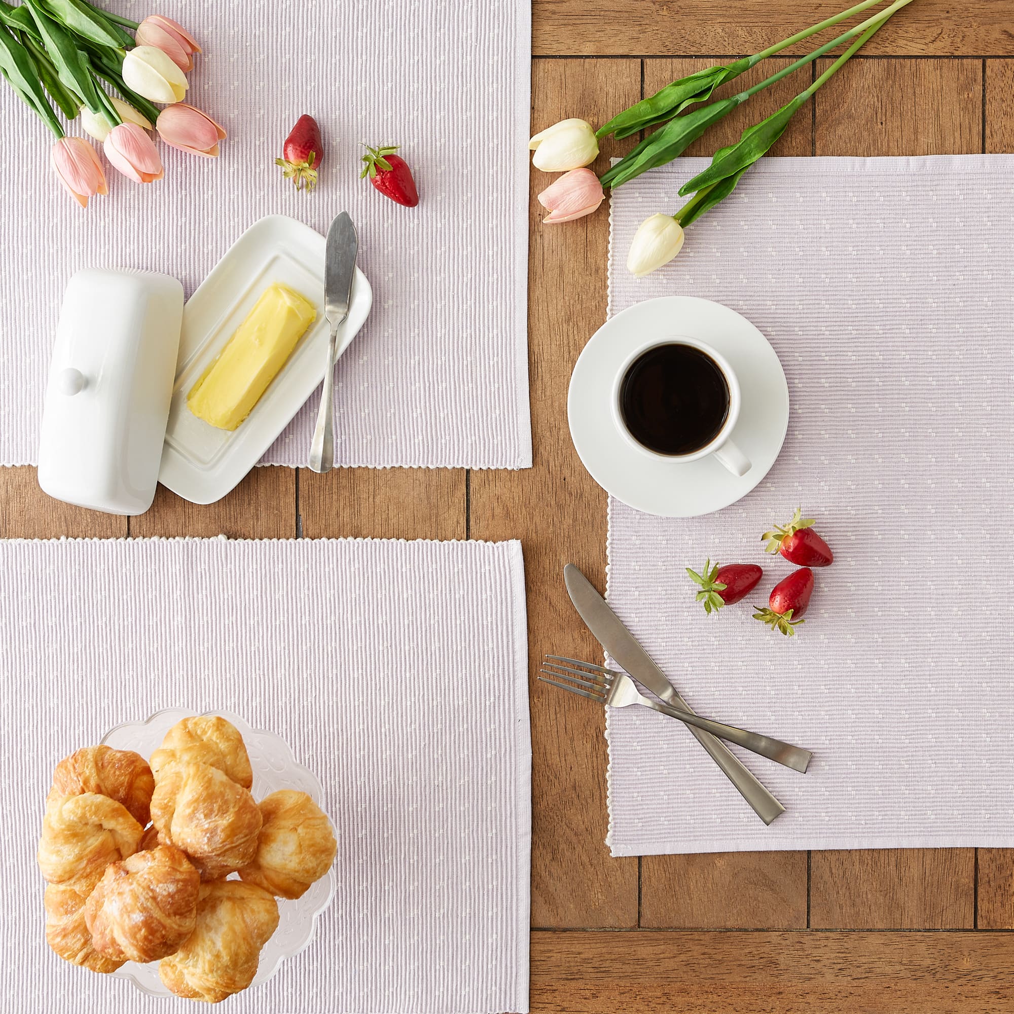 DII® Lavender Fog Dobby Dots Rib Placemat (Set of 6)