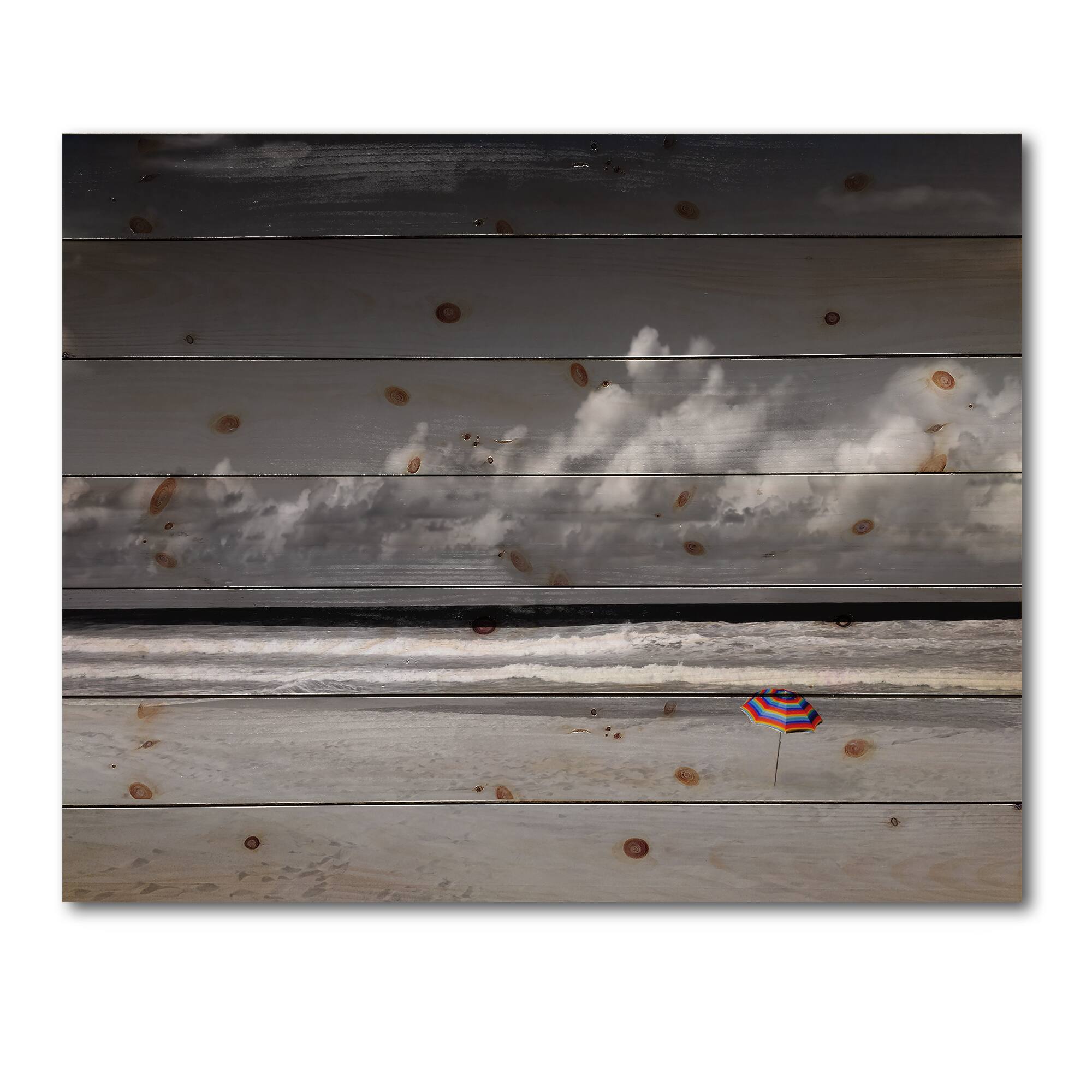Designart - Monochrome Coastline Under Cloudy Sky - Lake House Print on Natural Pine Wood