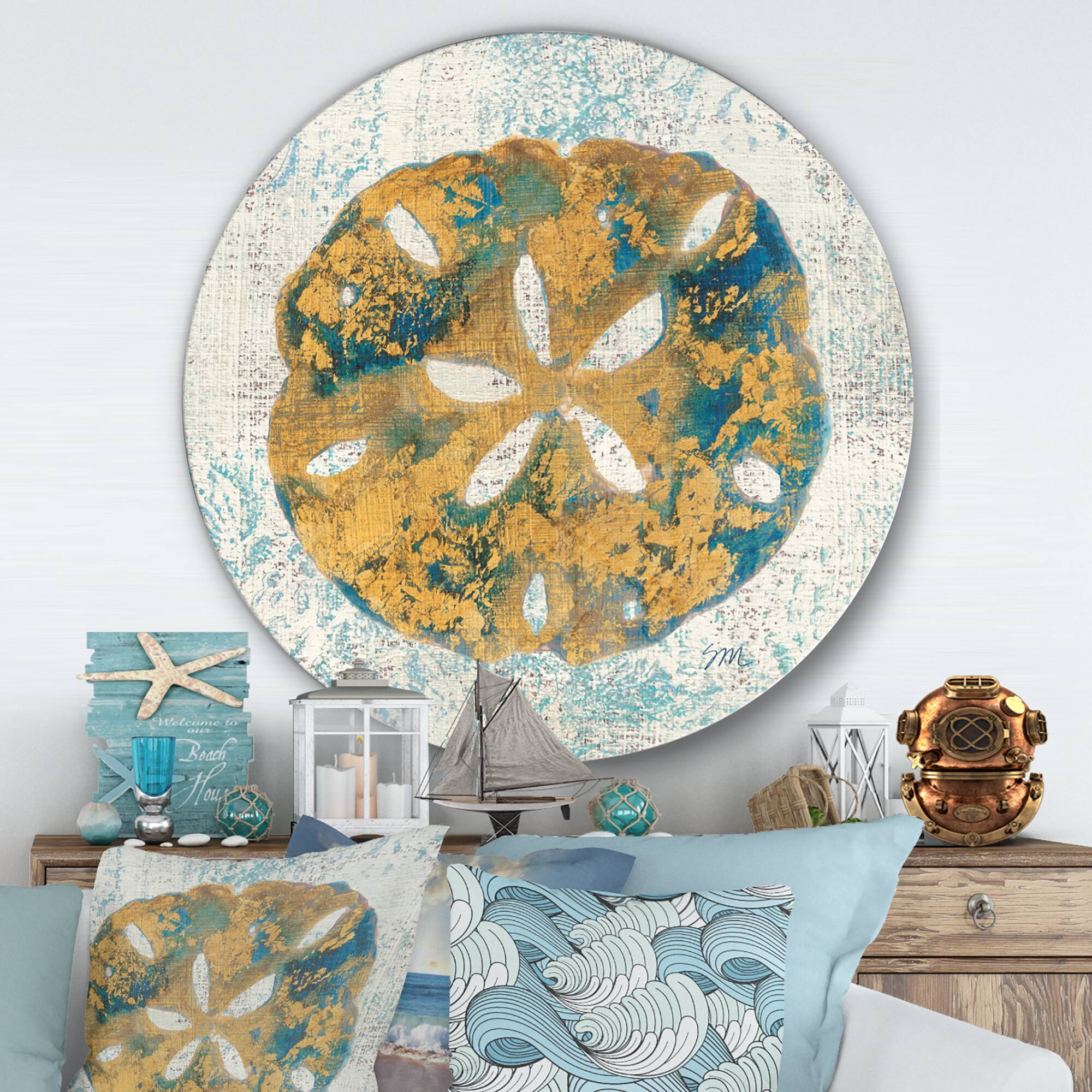 Designart - Coastal Pastel seashells II - Nautical & Coastal Metal Circle Wall Art