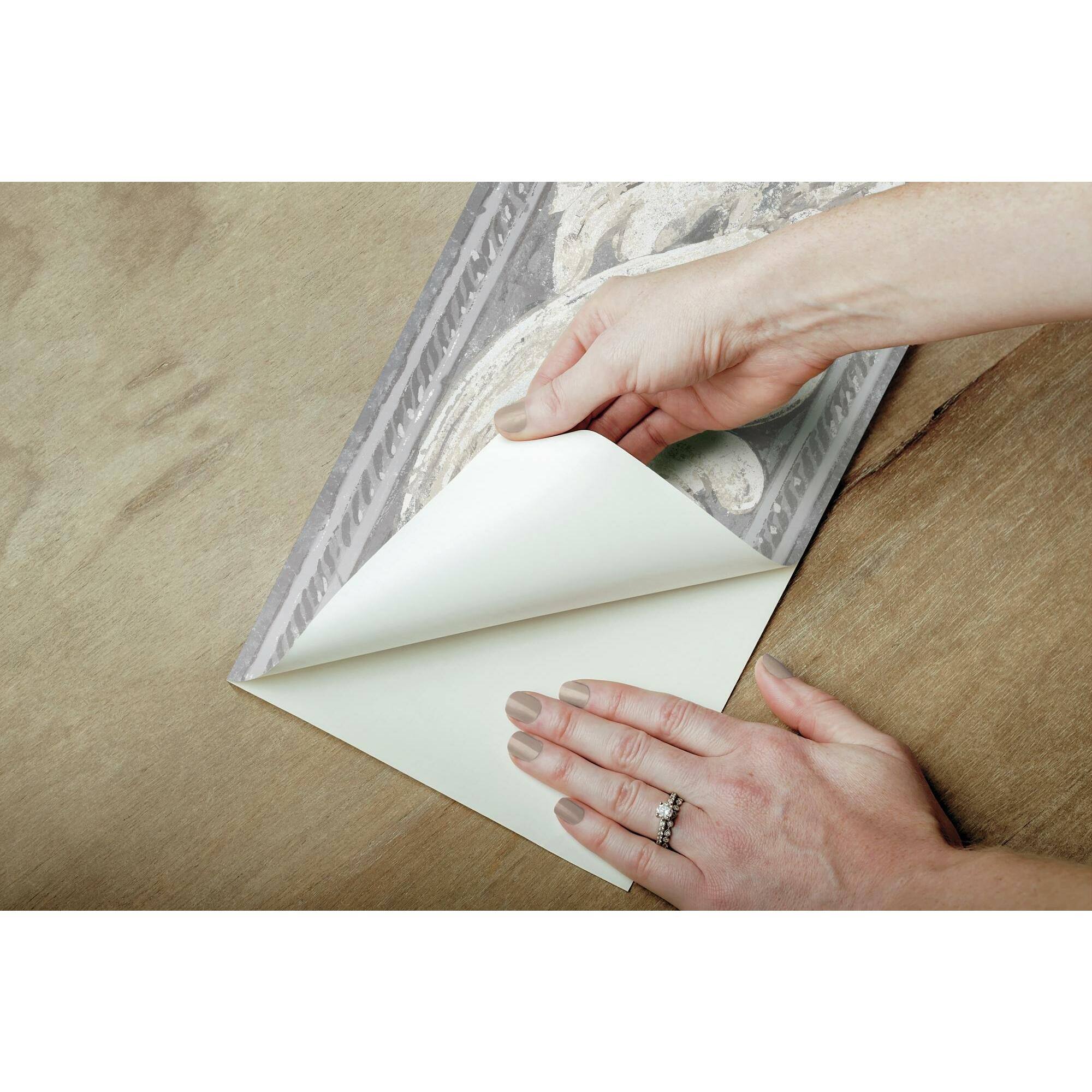 RoomMates Scrolling Leaves Architectural Peel & Stick Border