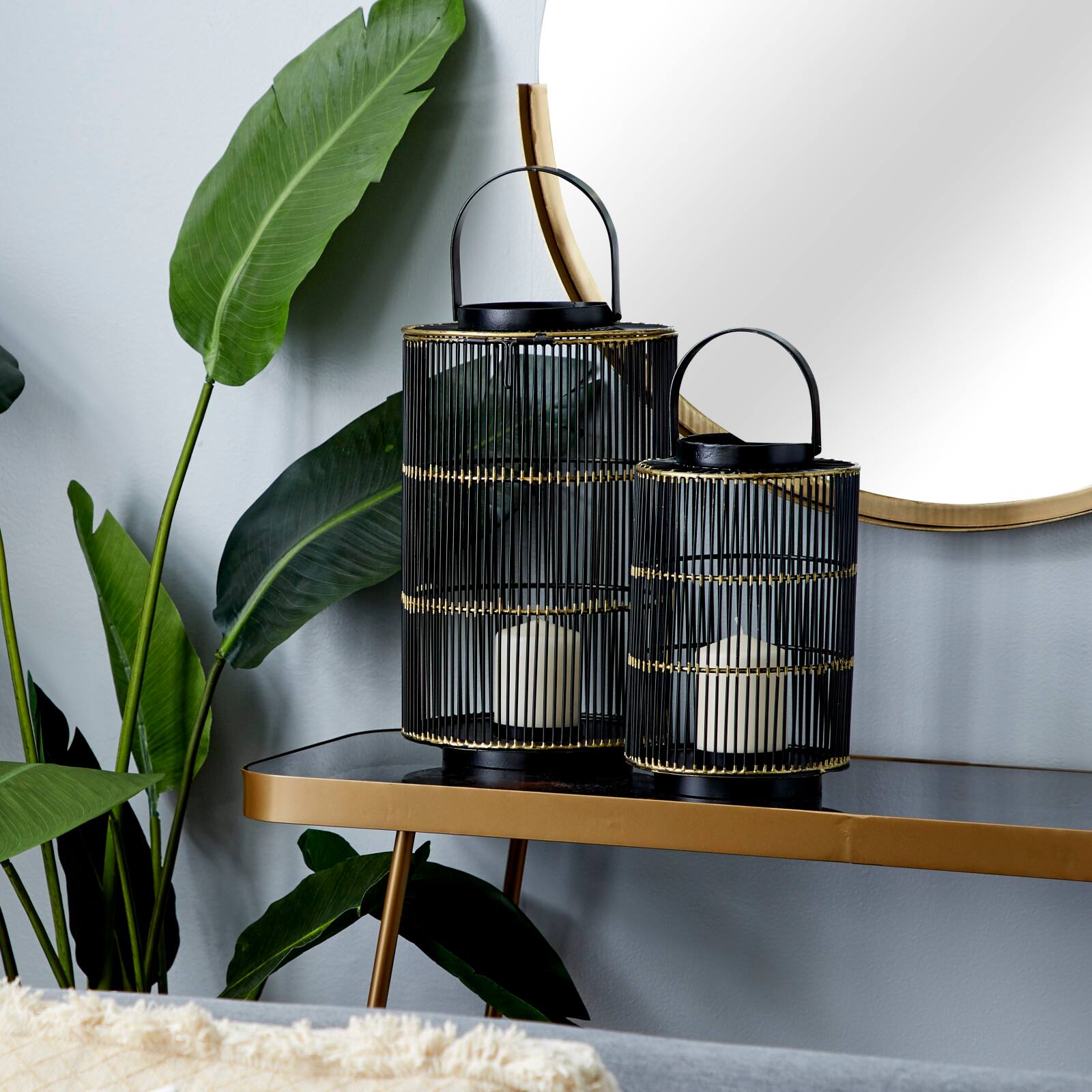 Set of 2" Black Metal Contemporary Lantern, 11", 16"