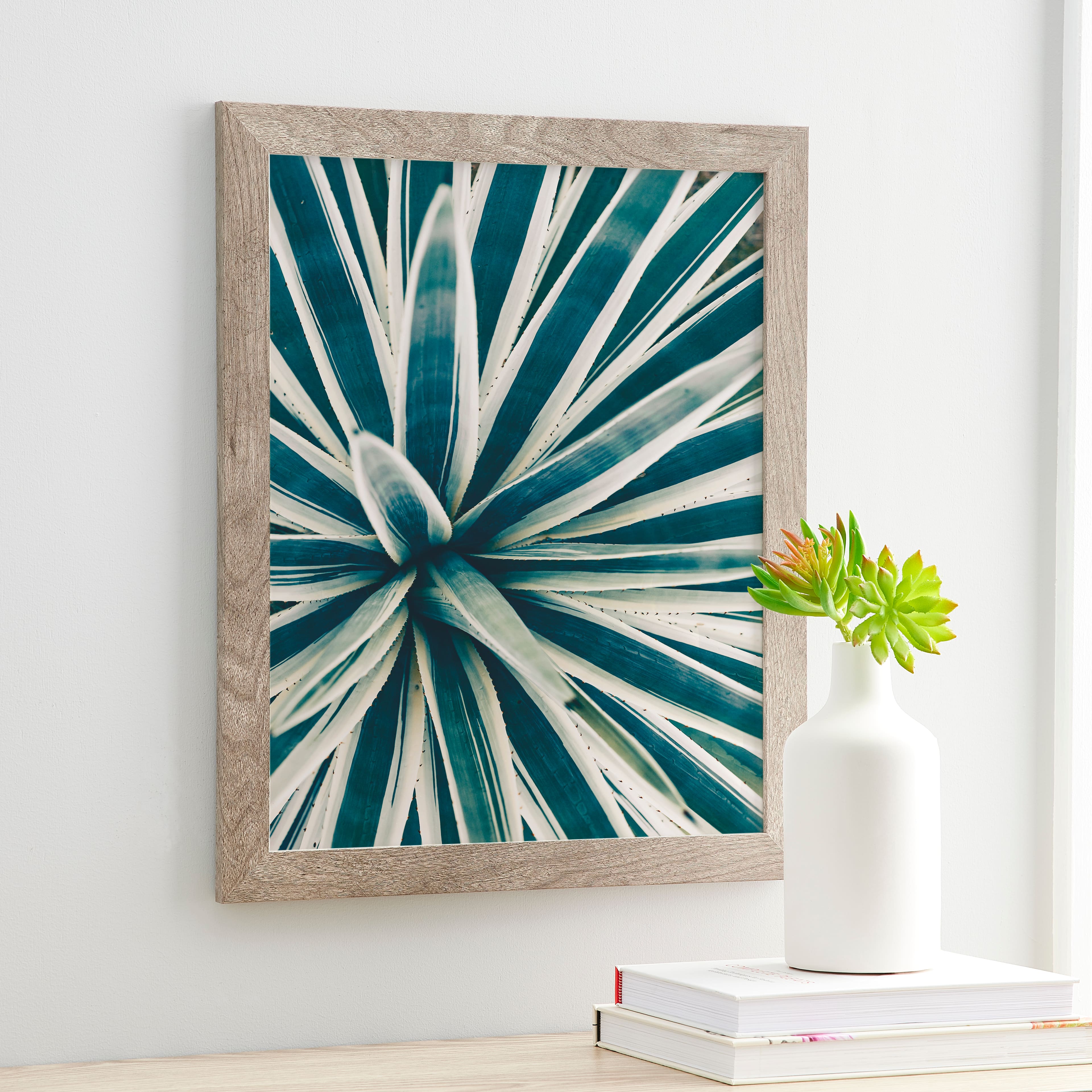 Gray Belmont Frame by Studio Décor