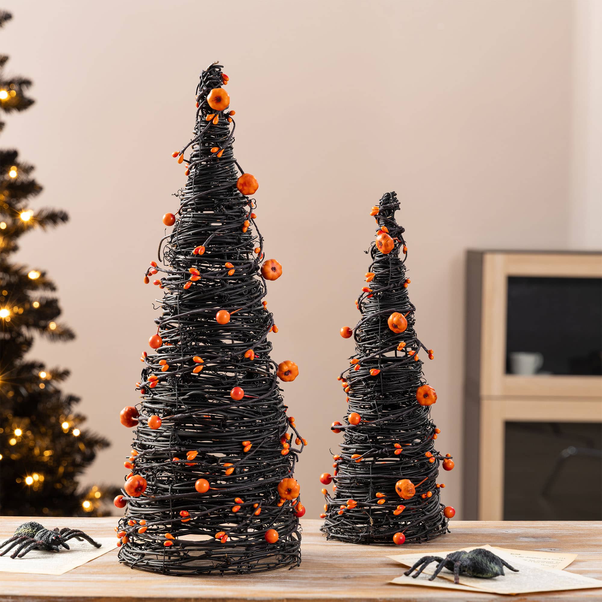 Glitzhome® Halloween Eucalyptus with Bats Pumpkin Cone Tree, Set of 2