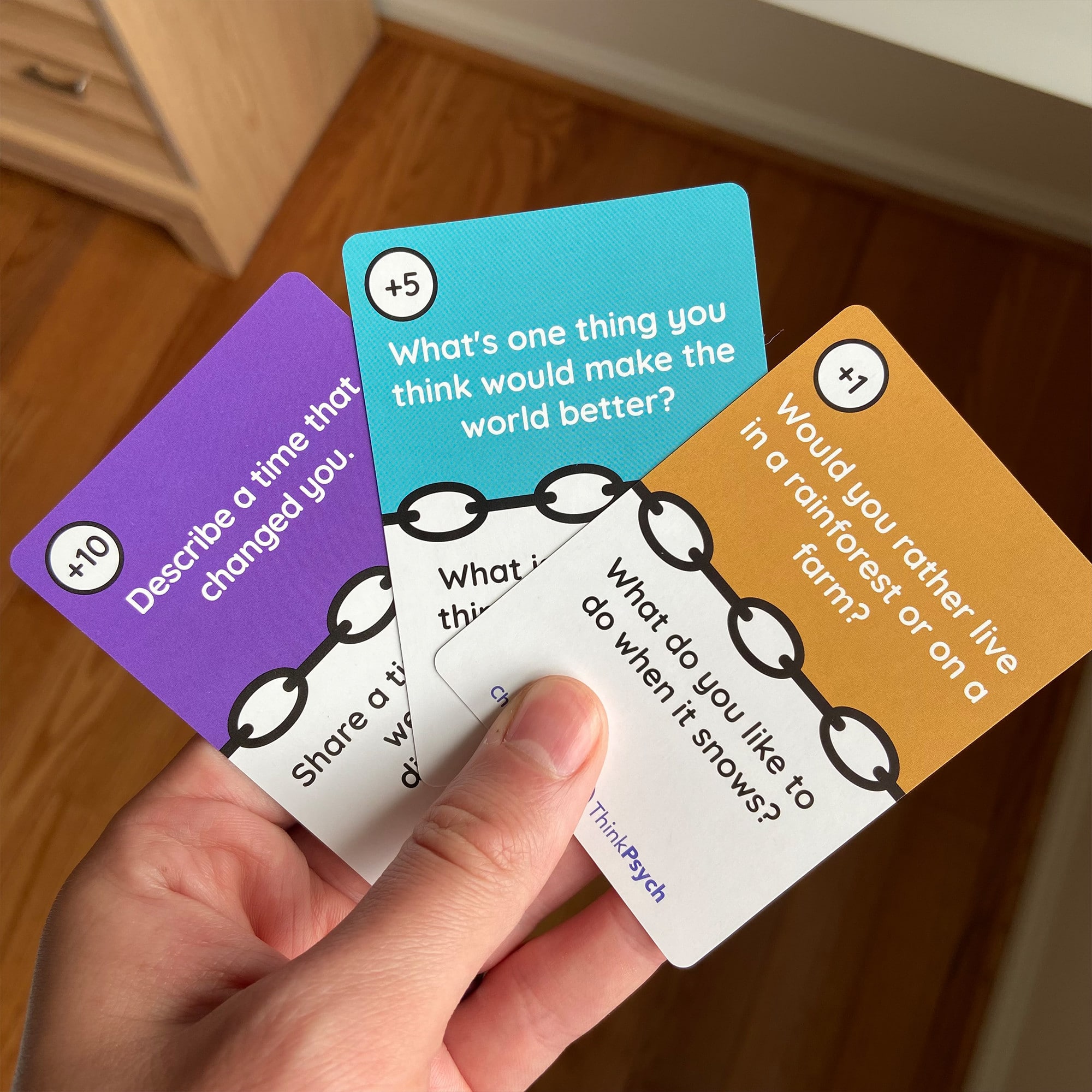 ThinkPsych® Chat Chains Social Skills Game Set