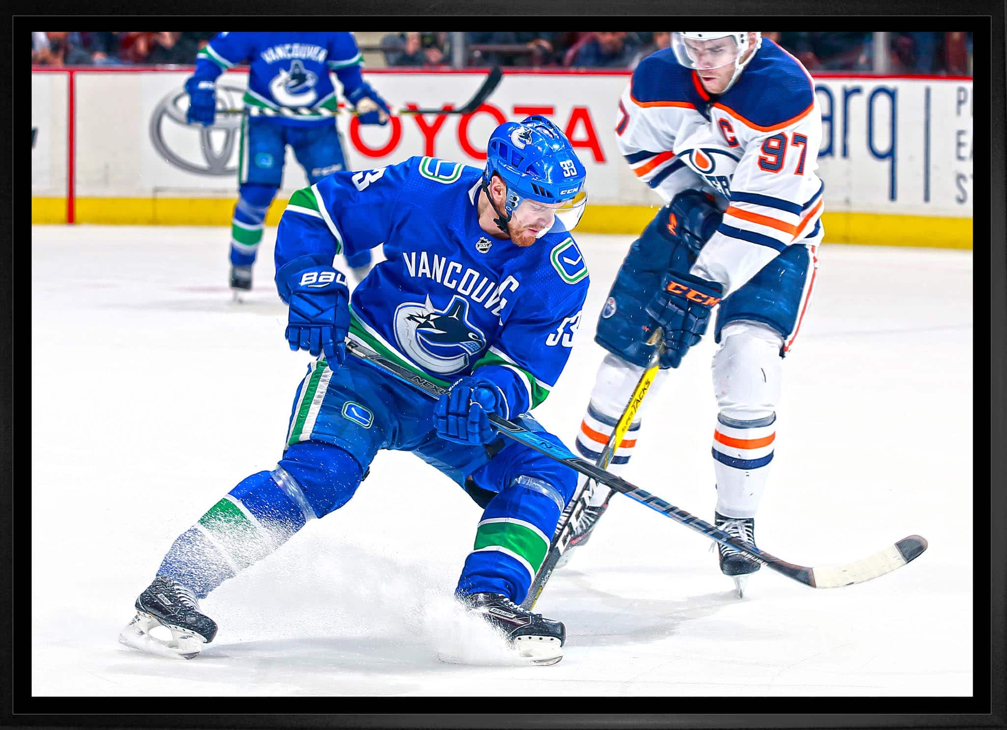 Henrik Sedin 20" x 29" Framed Canvas Vancouver Canucks 31.5" x 22.5"
