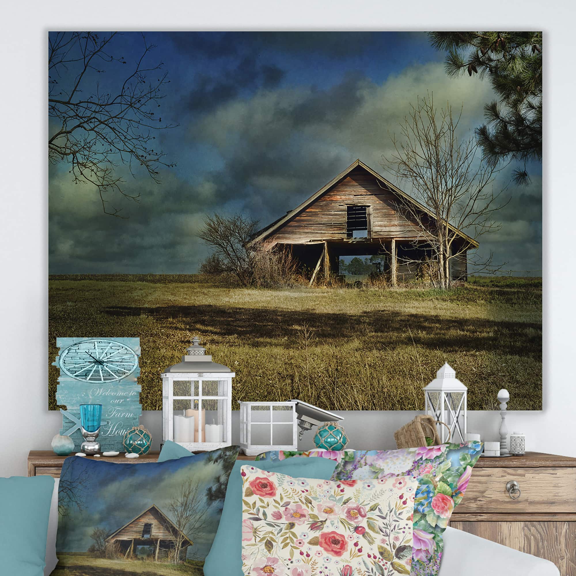 Designart - Storm Barn II - Farmhouse Premium Canvas Wall Art