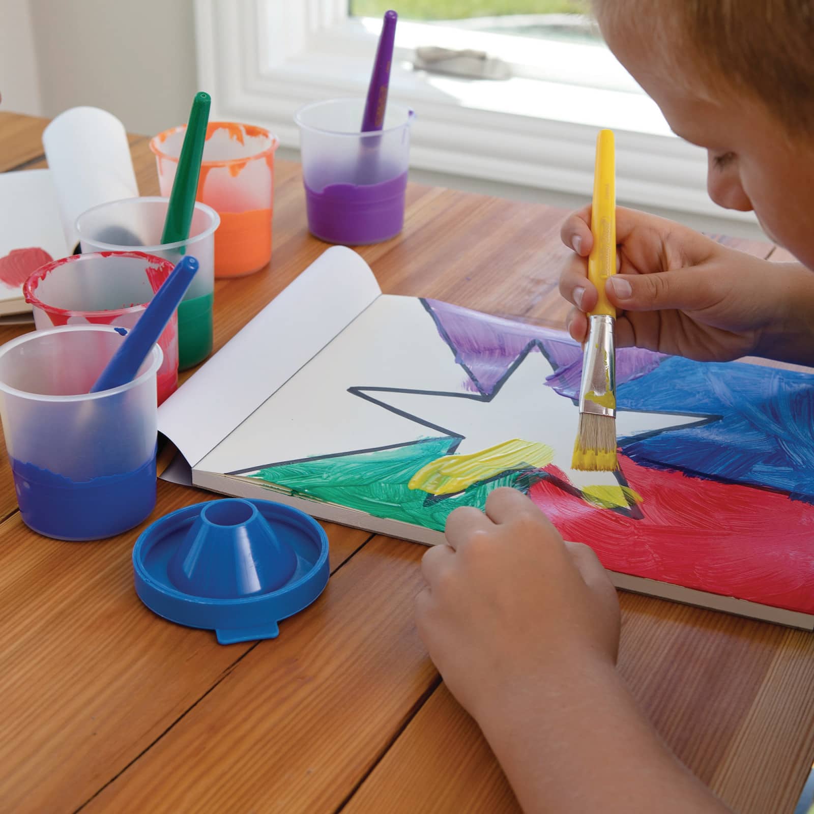 Creativity Street® No-Spill Round Paint Cups with Colored Lids, 2 Packs of 10