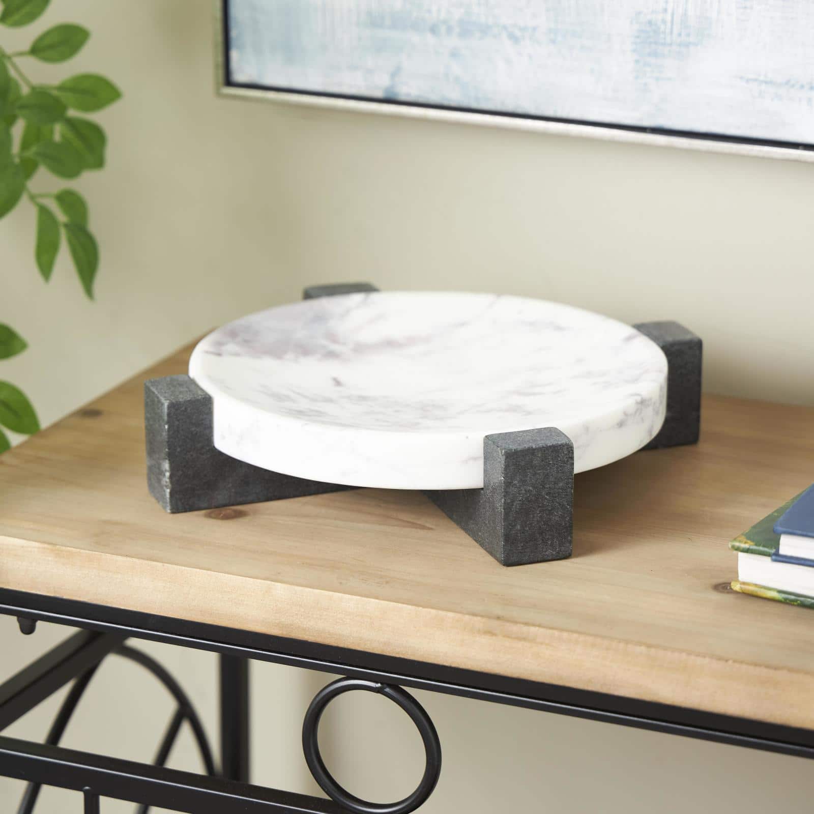 10" x 10" White with Black X-Shaped Base Marble Geometric Round Tray