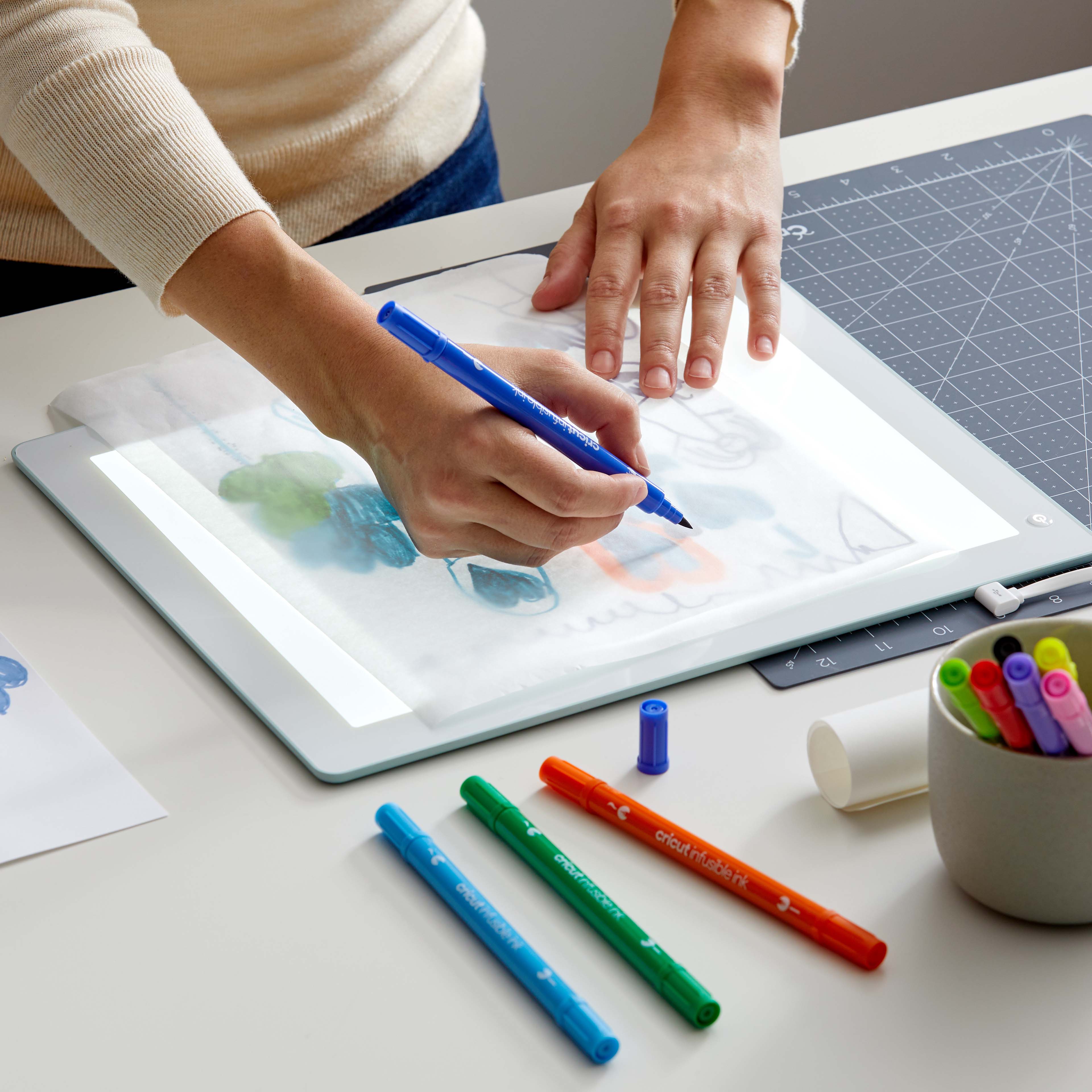 Cricut® BrightPad®