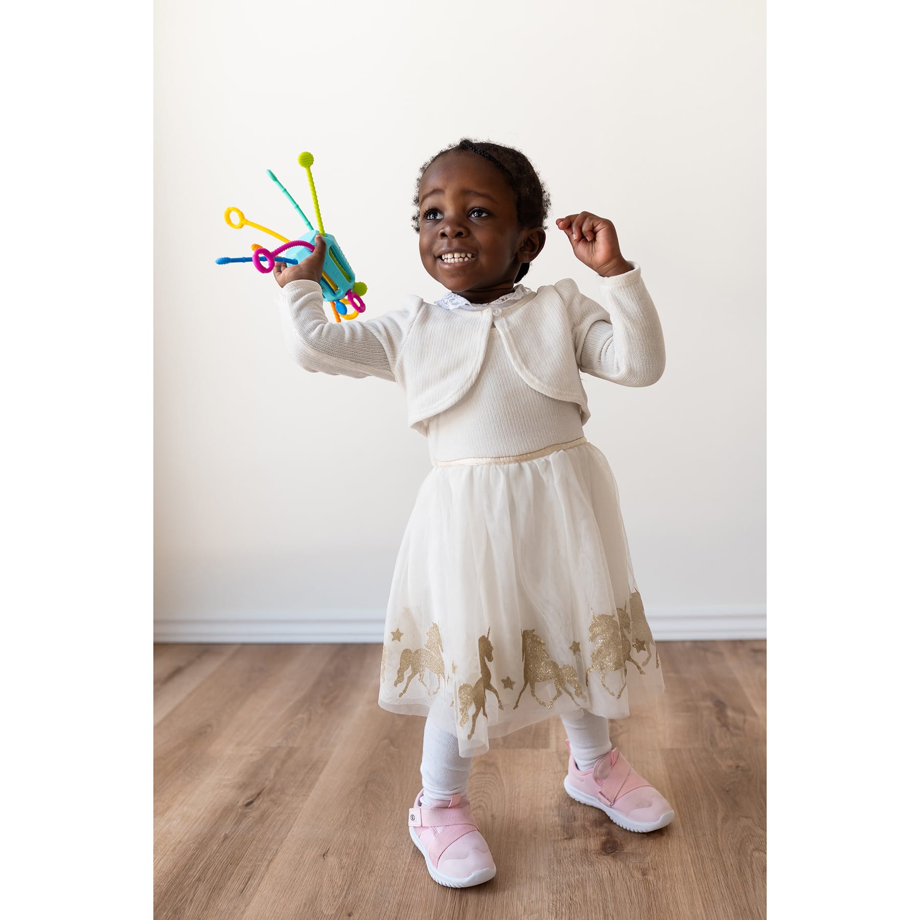 Mobi Games Zippee Sensory Exploration Activity Toy