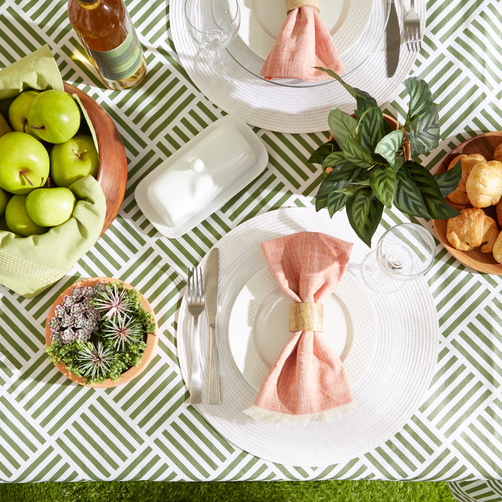 Artichoke Grid Vinyl Tablecloth 60" x 84"