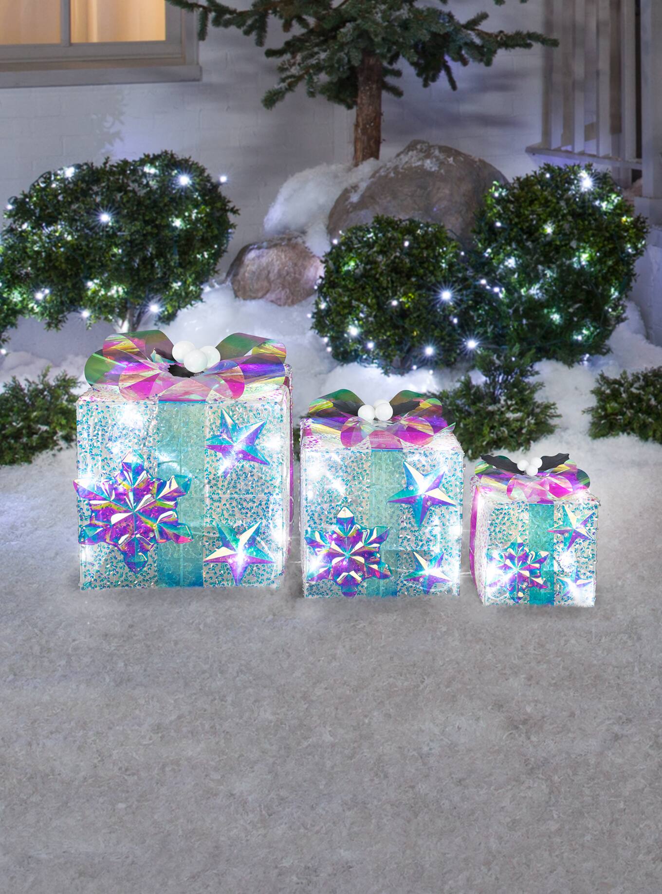 Sparkle Iridescent Sequin & Snowflakes LED Gift Box Décor Set