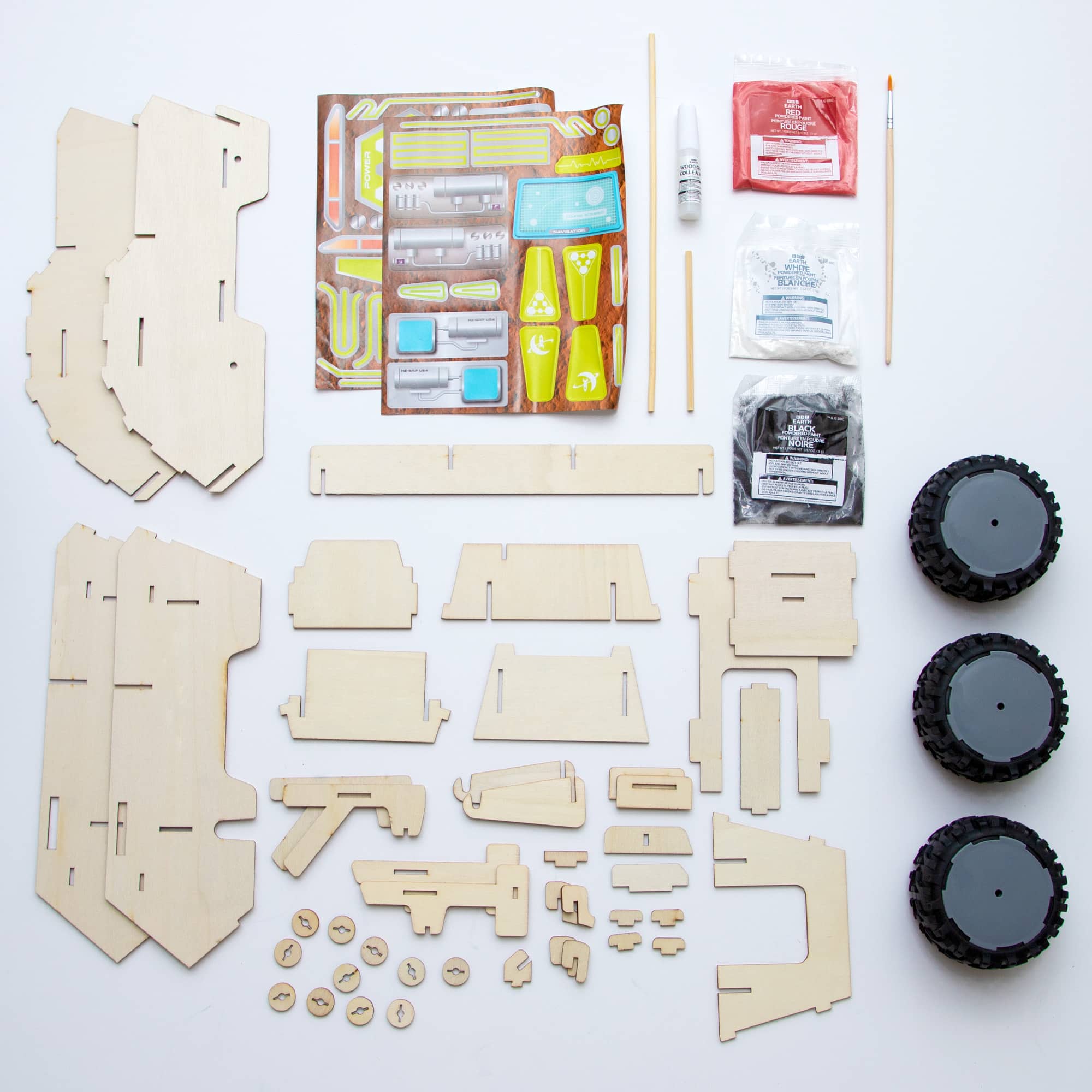 Trousse de fabrication et de peinture de votre propre véhicule lunaire de BBC Earth