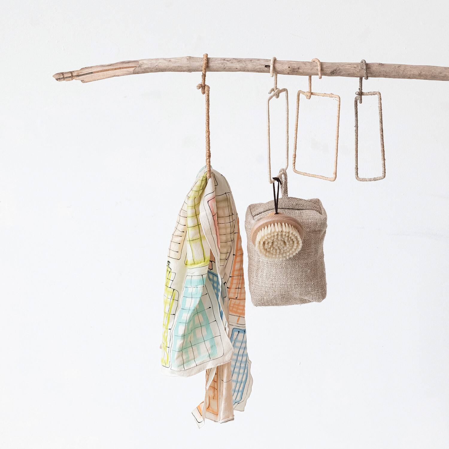 Hello Honey® Aluminum & Natural Fiber Wrapped Hanger Set