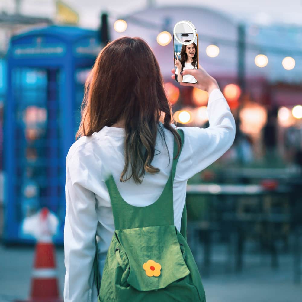 Bower White & RGB LED Clip-On Rechargeable Selfie Light