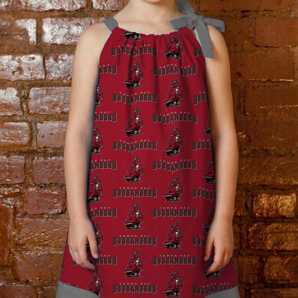 NFL® Tampa Bay Buccaneers Logo Cotton Fabric