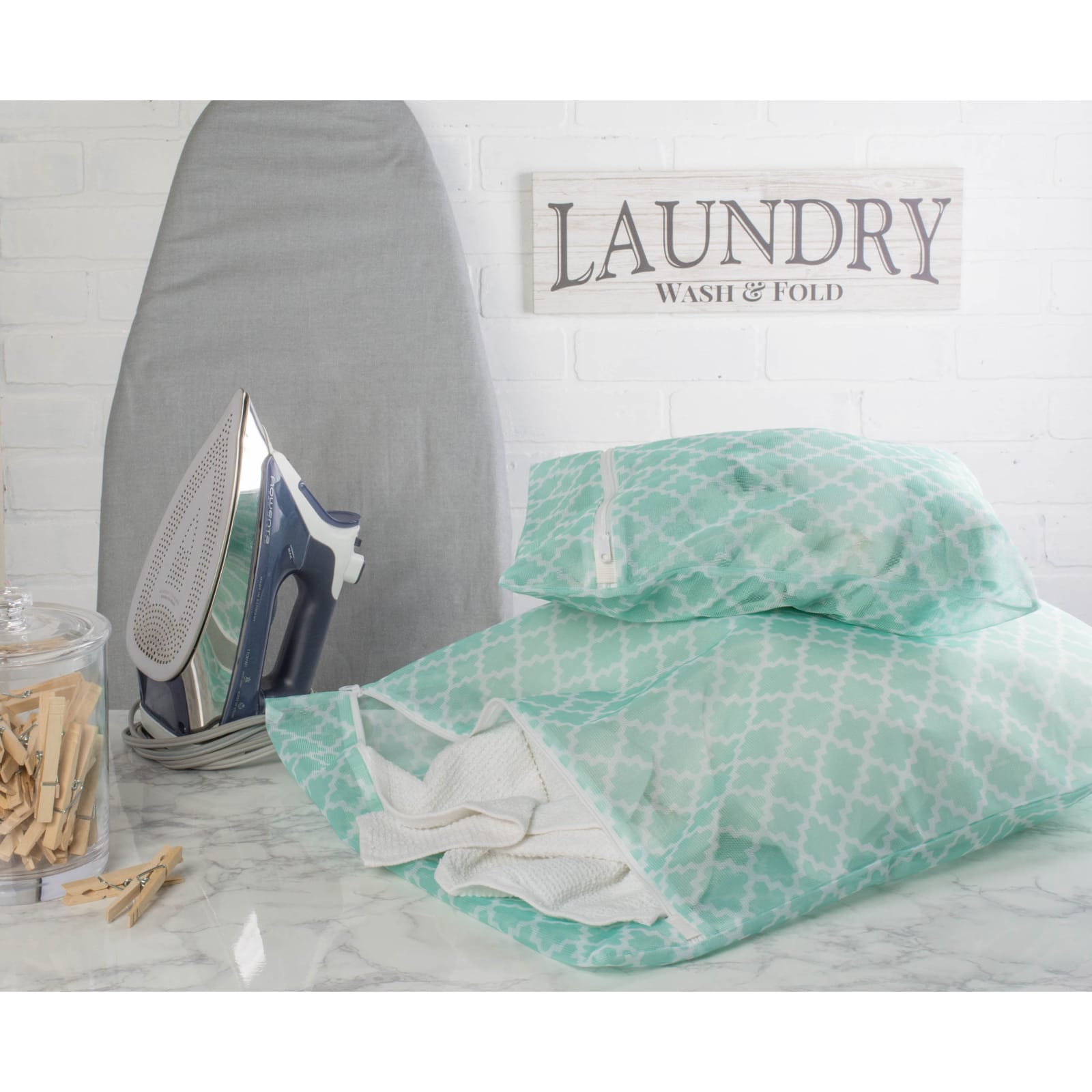 DII® Aqua Lattice Mesh Laundry Bags
