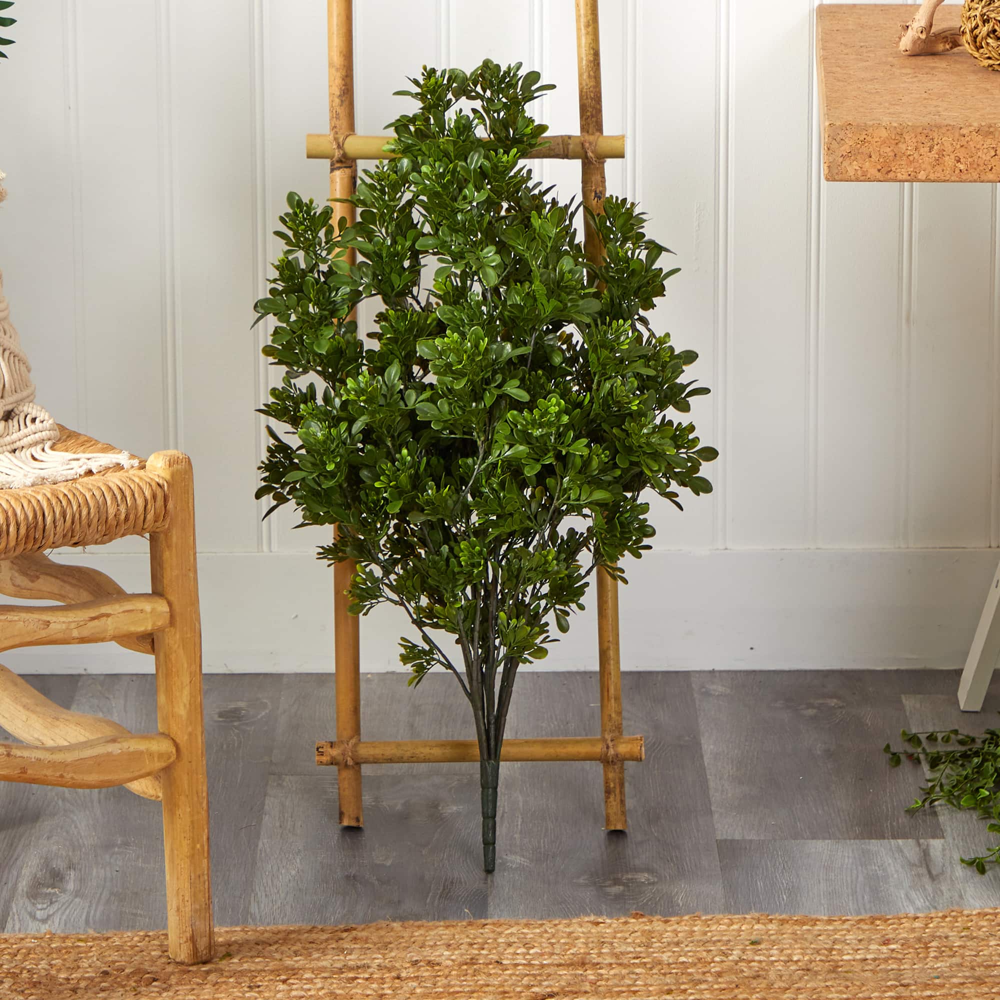 2.5ft. U.V. Resistant Green Tea Leaf Plant