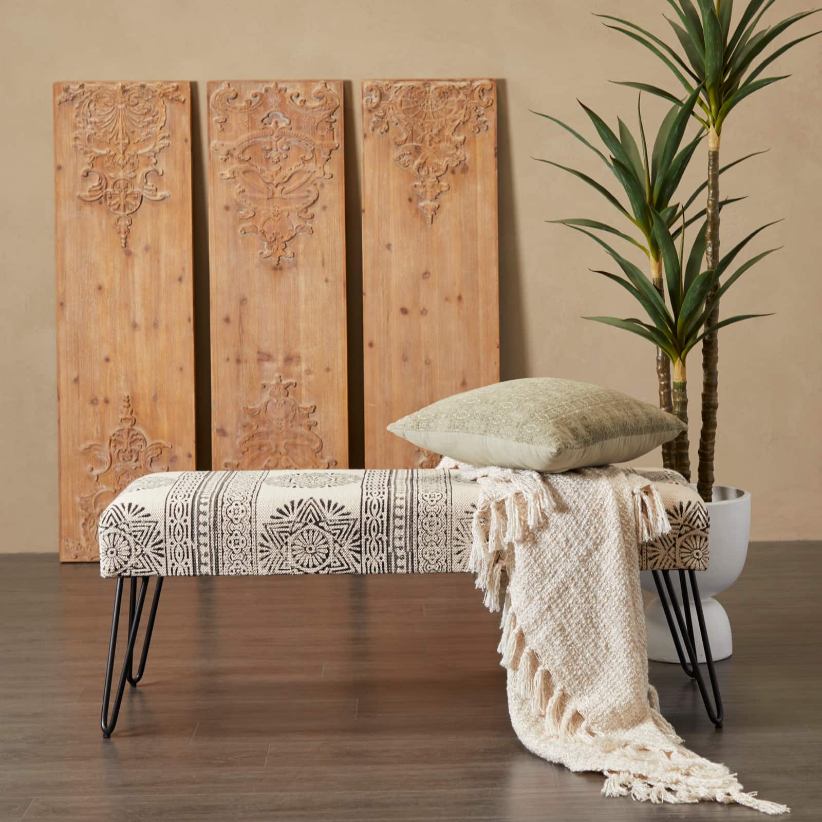 47" White Metal Floral Bench with Metal Hairpin Legs