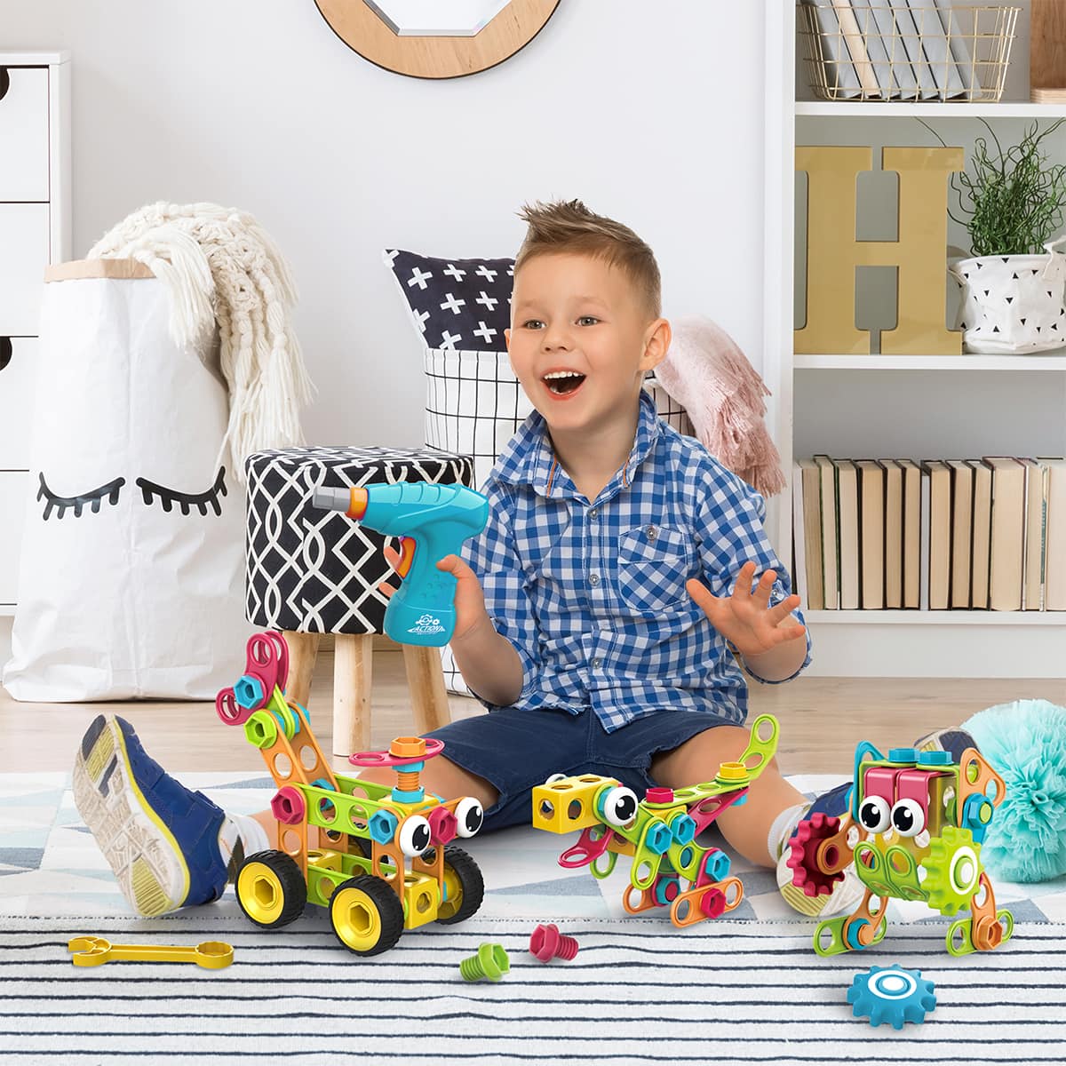 PicassoTiles® 250 Piece Engineering Construction Building Set