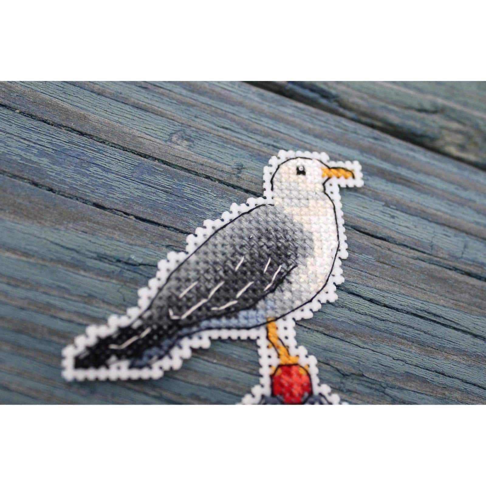 MP Studia Ocean Sound Plastic Canvas Counted Cross Stitch Kit