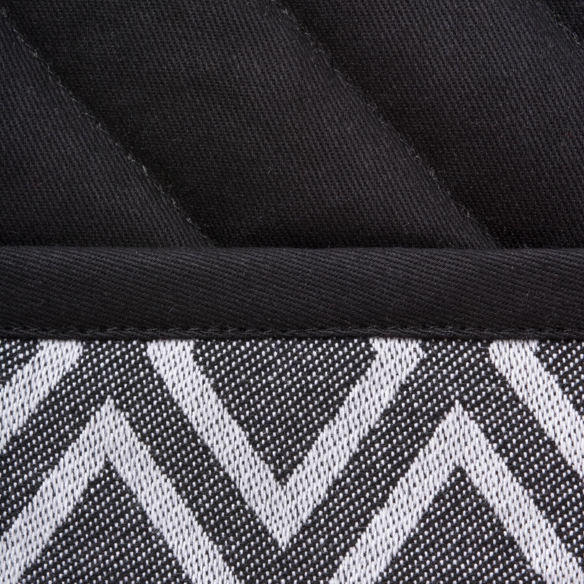 DII® Black & White Diamond Potholder (Set of 2)
