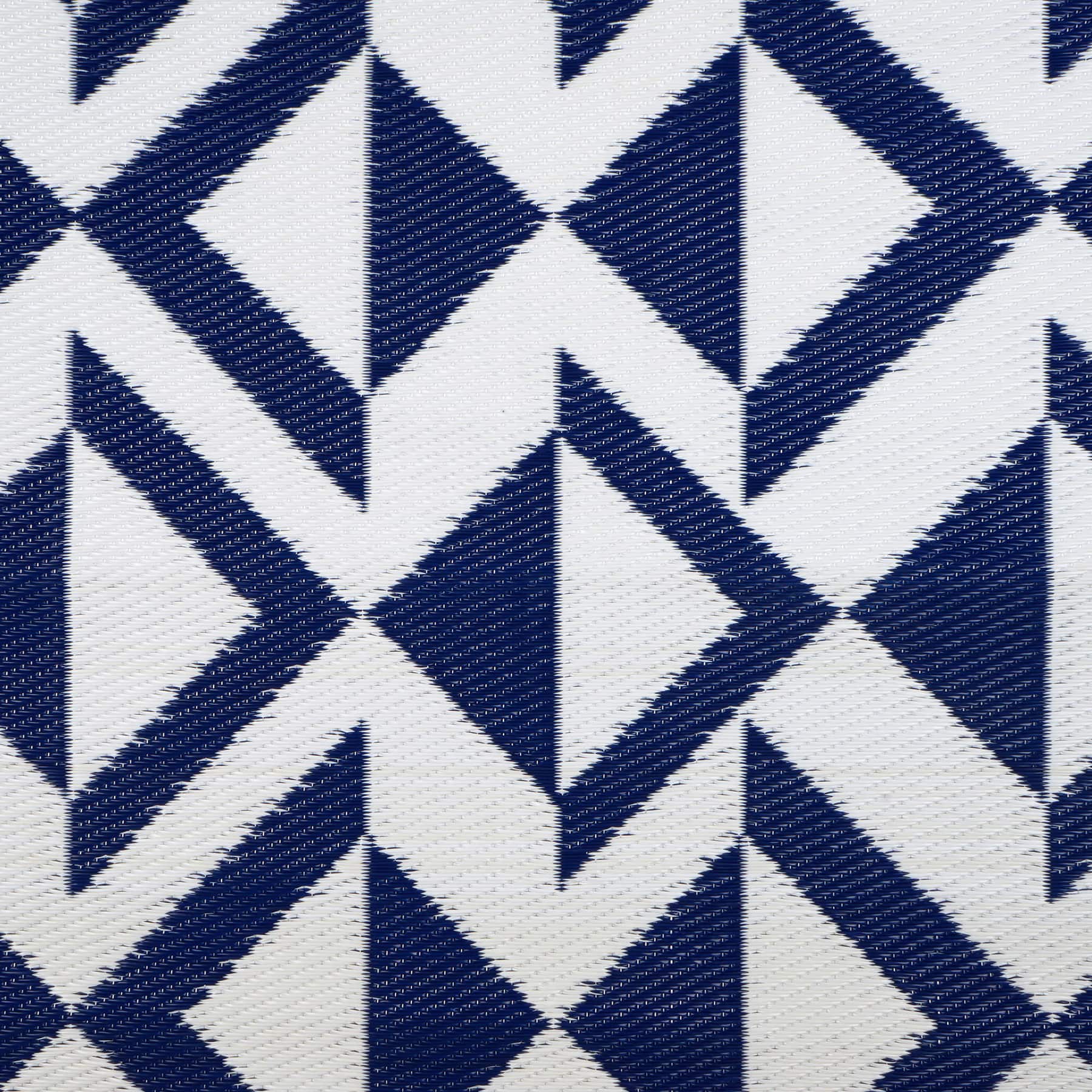 Blue & White Geometric Outdoor Rug by Ashland