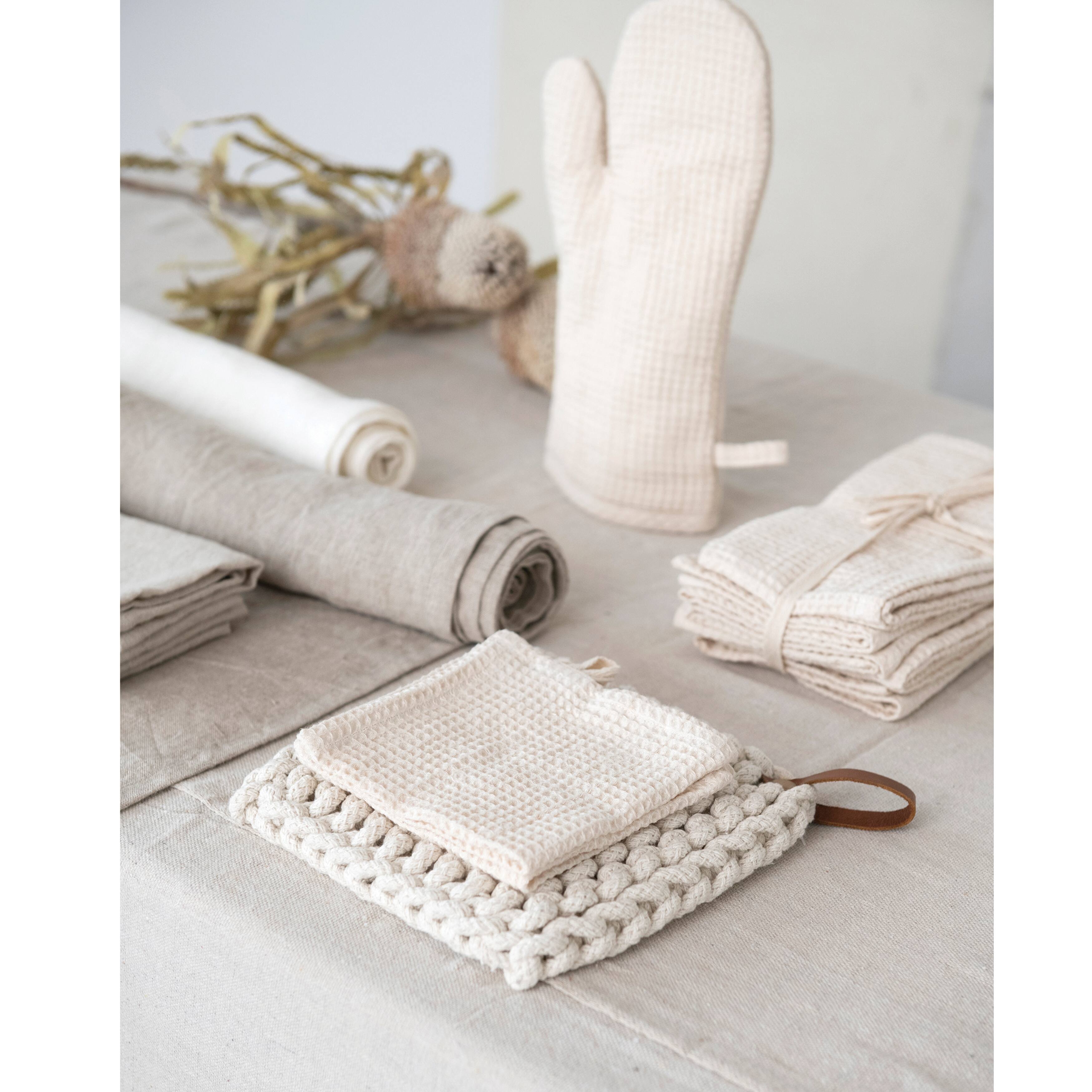 Hello Honey® Woven Linen & Cotton Waffle Hot Pad Mitt