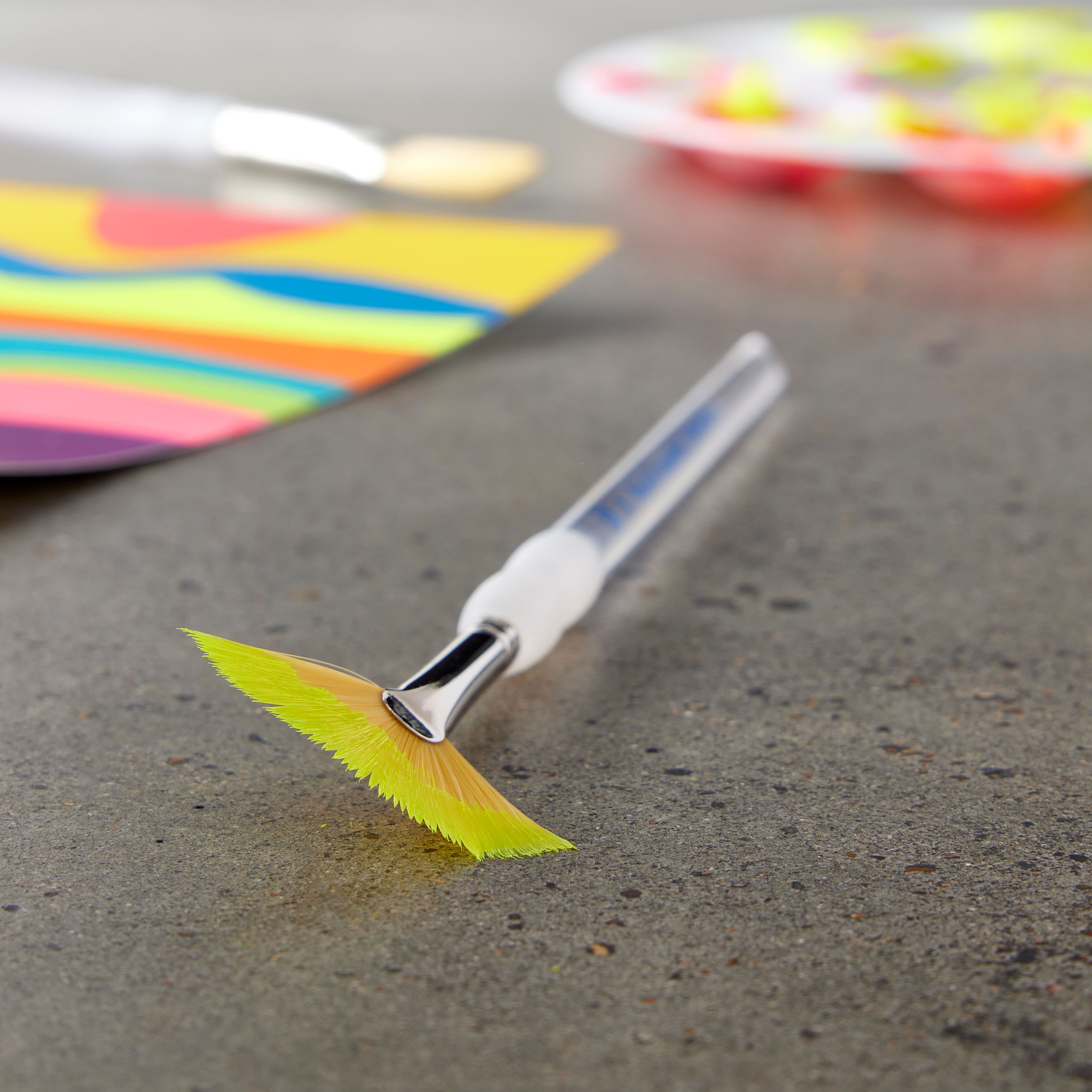 12 Pack: Royal & Langnickel® Soft-Grip™ Golden Taklon Short Handle Fan Brush