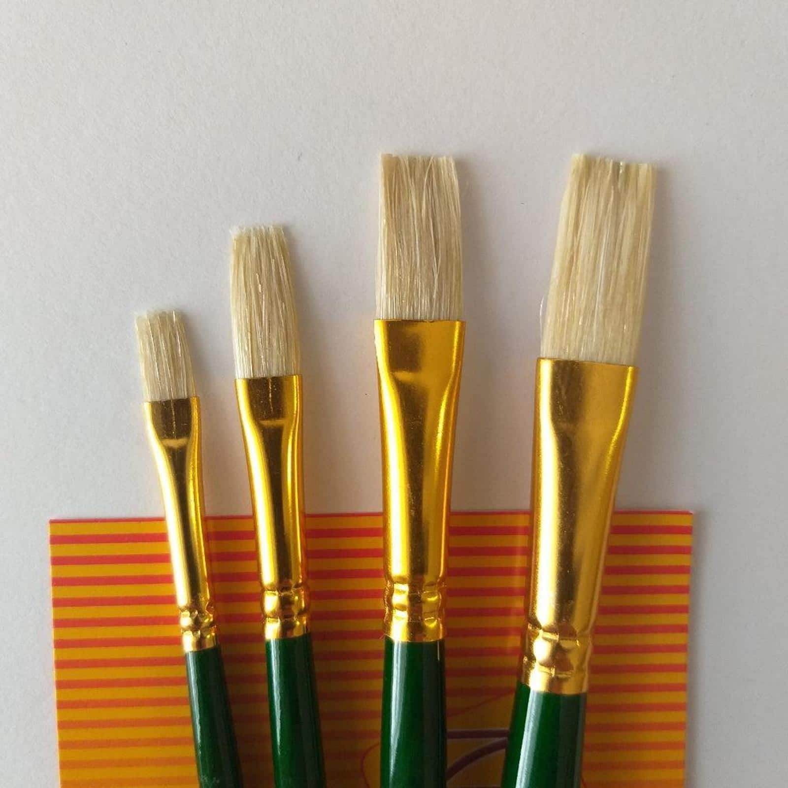 Rosa Kolos 4 Pieces Synthetic Bristle Flat Paintbrushes Set 7066
