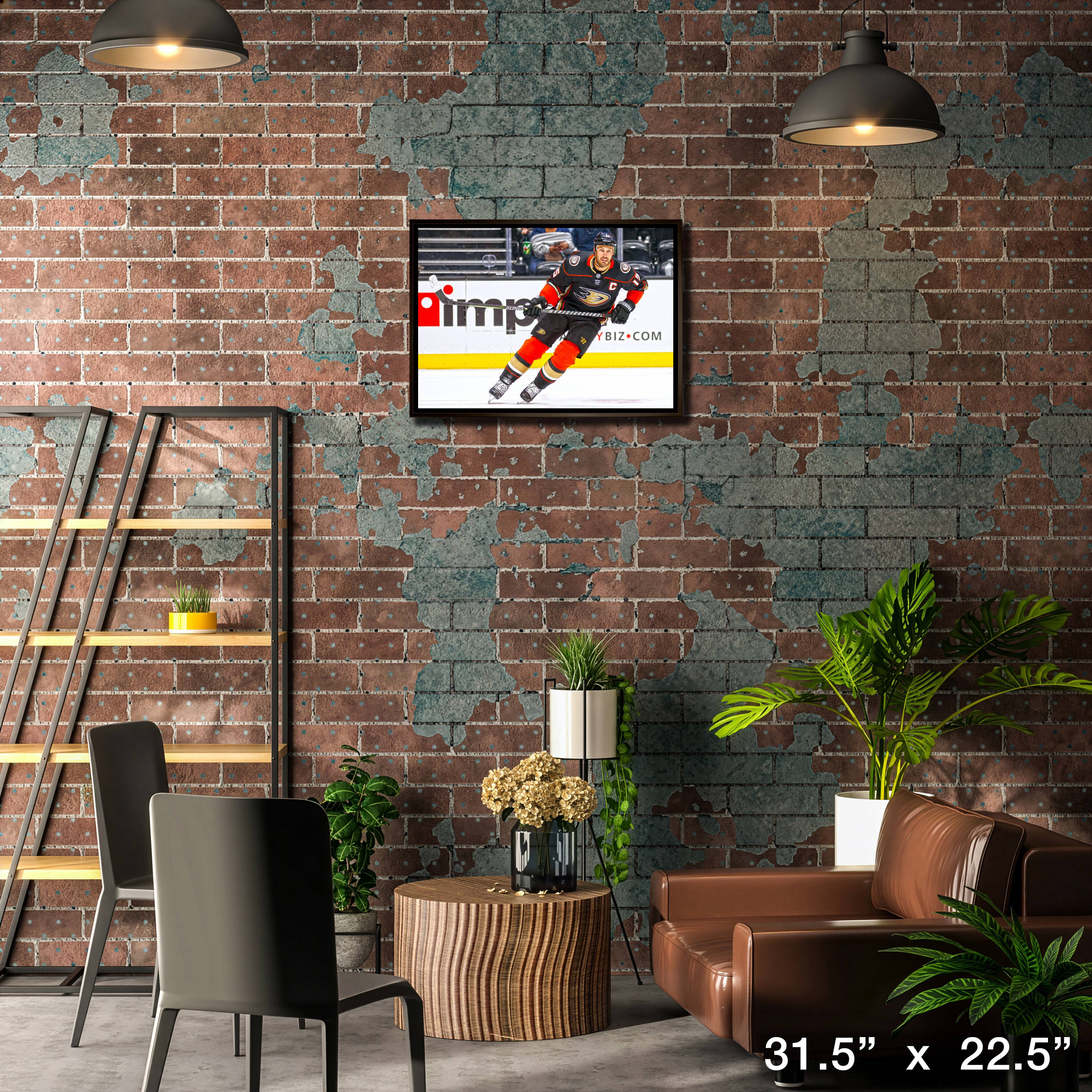 Ryan Getzlaf 20" x 29" Framed Canvas Anaheim Ducks 31.5" x 22.5"