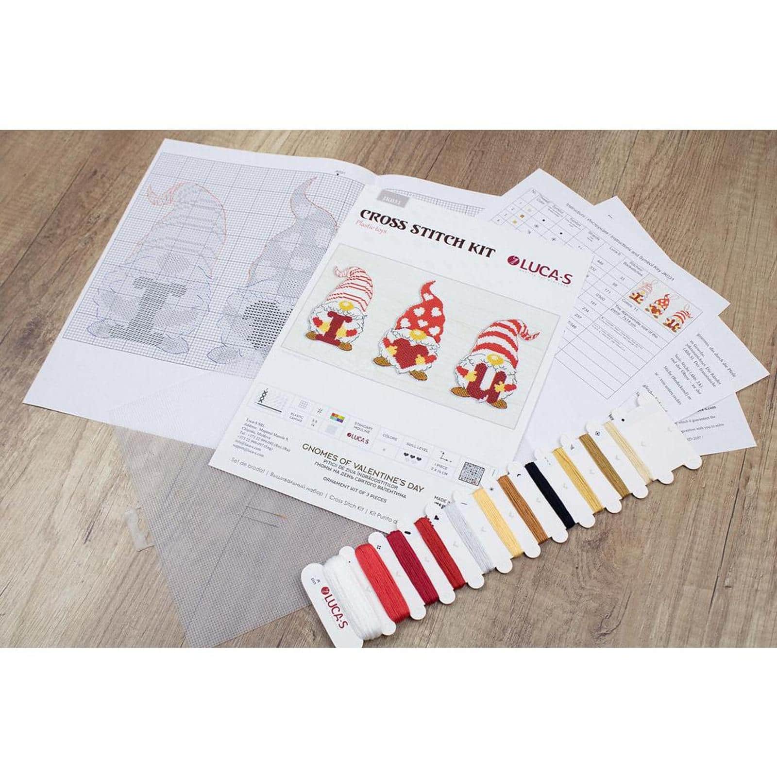 Luca-S Gnomes Of Valentine's Day Plastic Canvas Counted Cross Stitch Kit