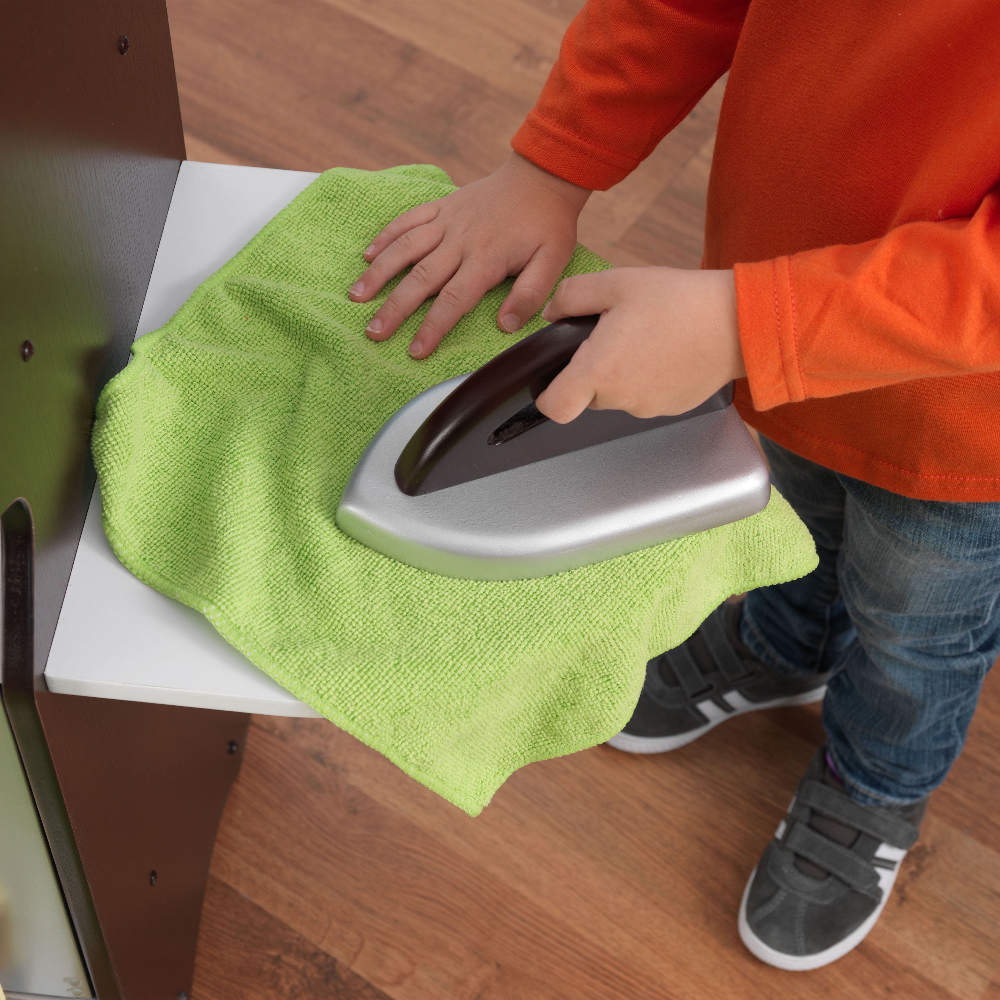 KidKraft Espresso Laundry Play Set