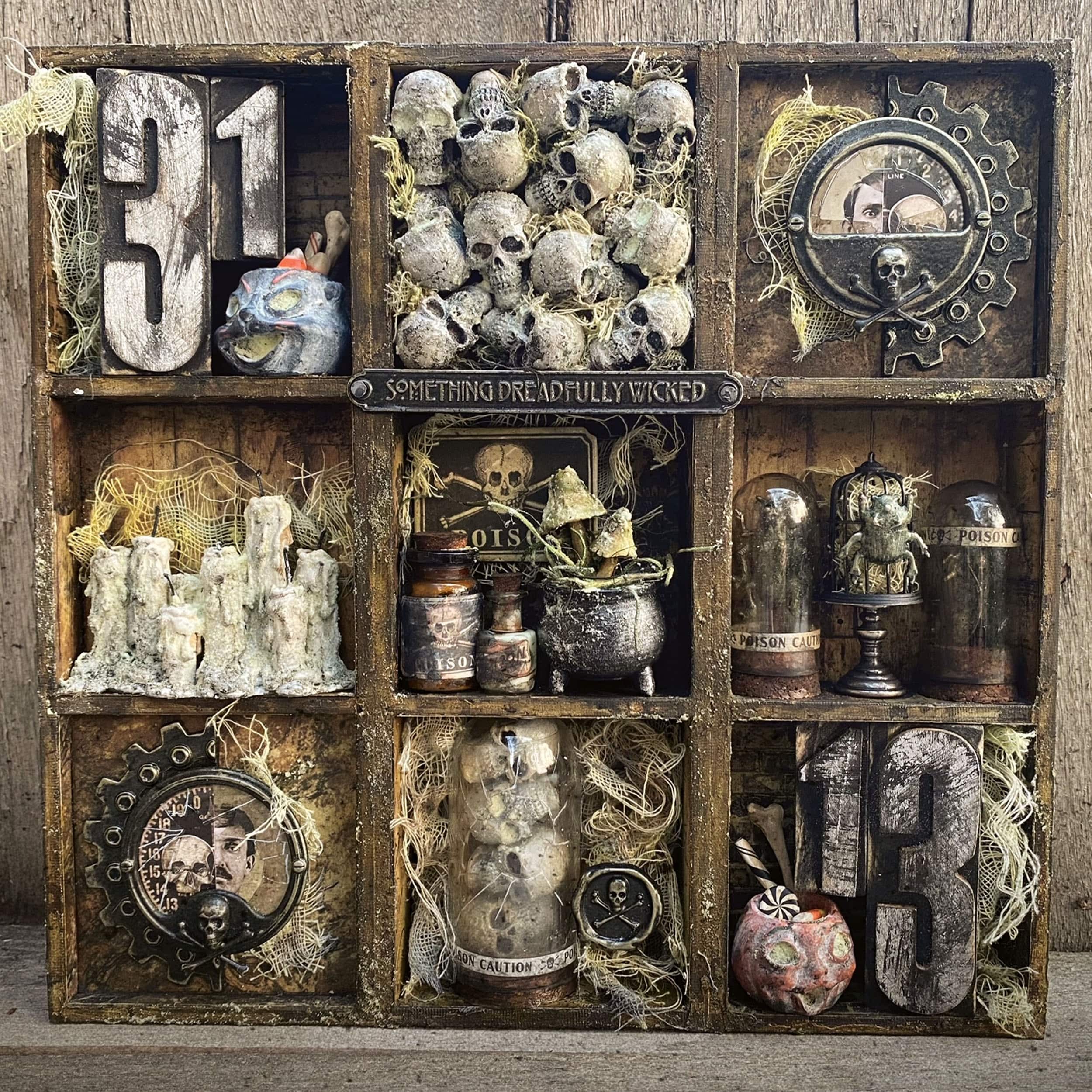 Tim Holtz® Idea-Ology Skull Embellishments, 10ct.