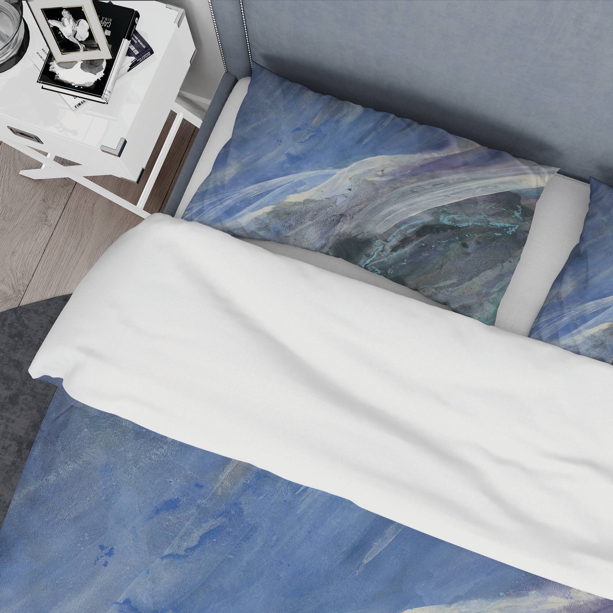 Designart 'Black And Blue Abstract Water Painting' Geometric Bedding Set