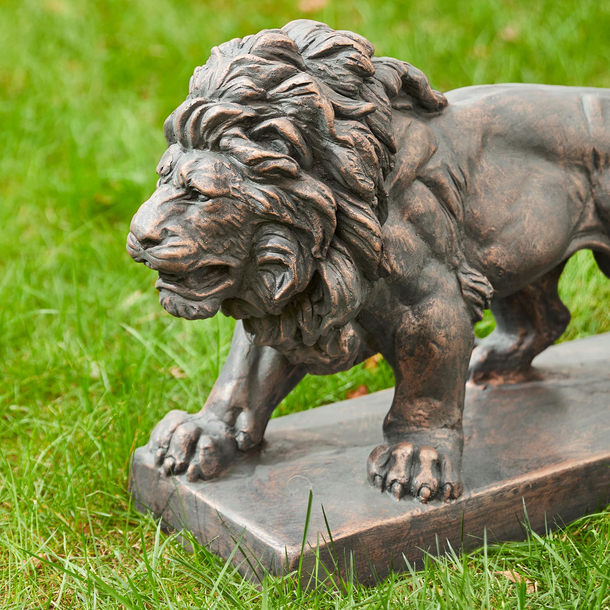 Glitzhome® 24.5" Walking Lion Garden Statue
